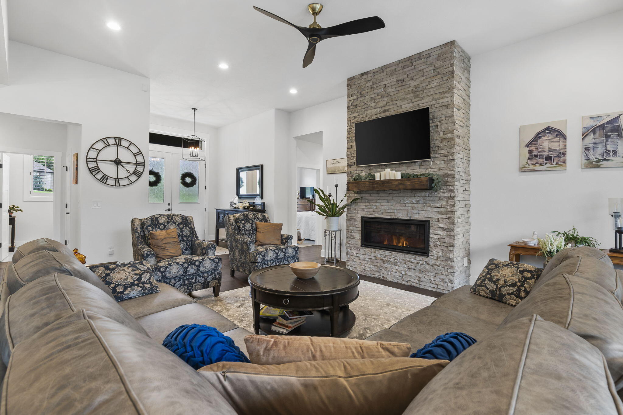 3956 East Burks Place Property Photo 10