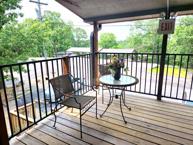388 Notch Lane Property Photo 1