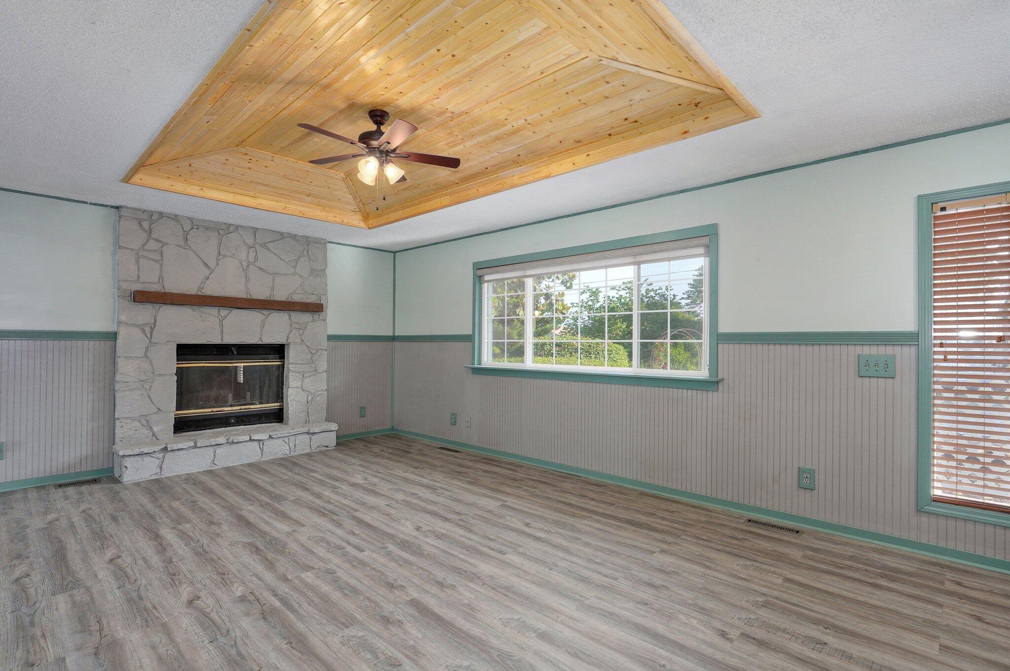 1132 Irene Court Property Photo 8