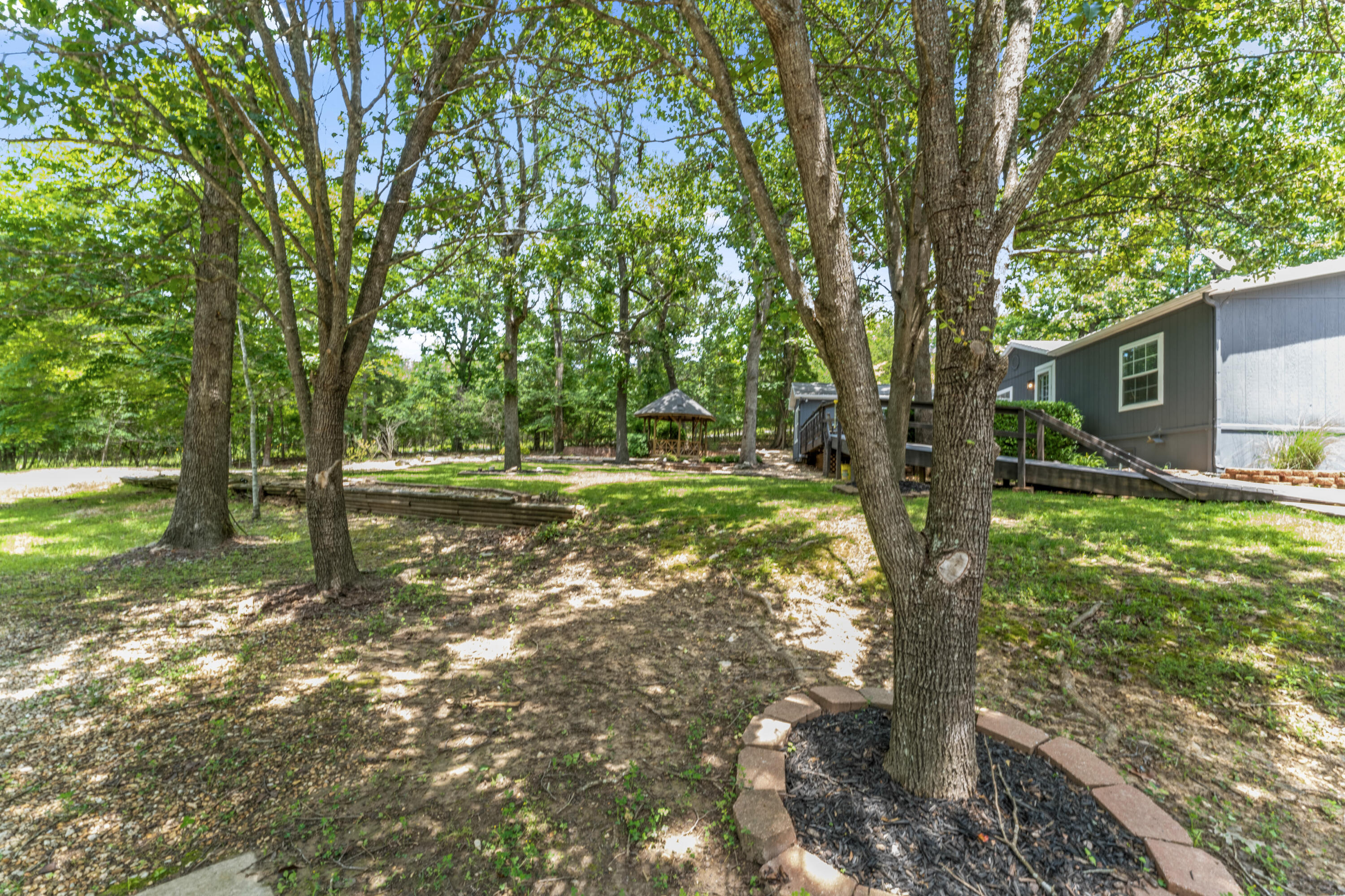 44 Bittersweet Circle Property Photo 34