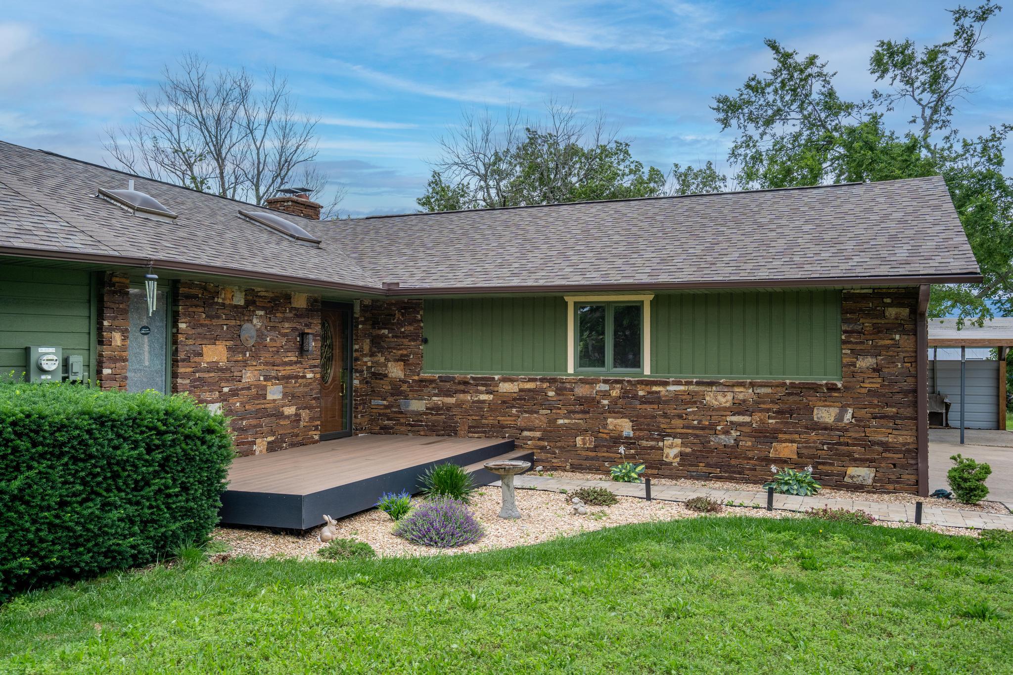12 Woodland Court Property Photo 13