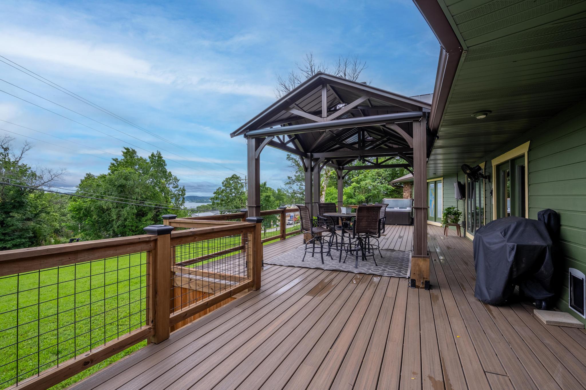 12 Woodland Court Property Photo 51