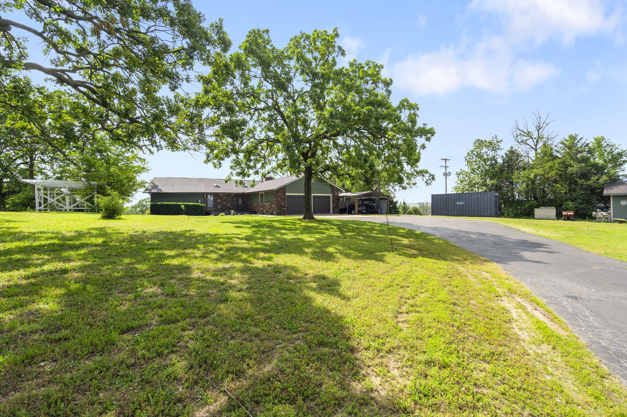 12 Woodland Court Property Photo 56