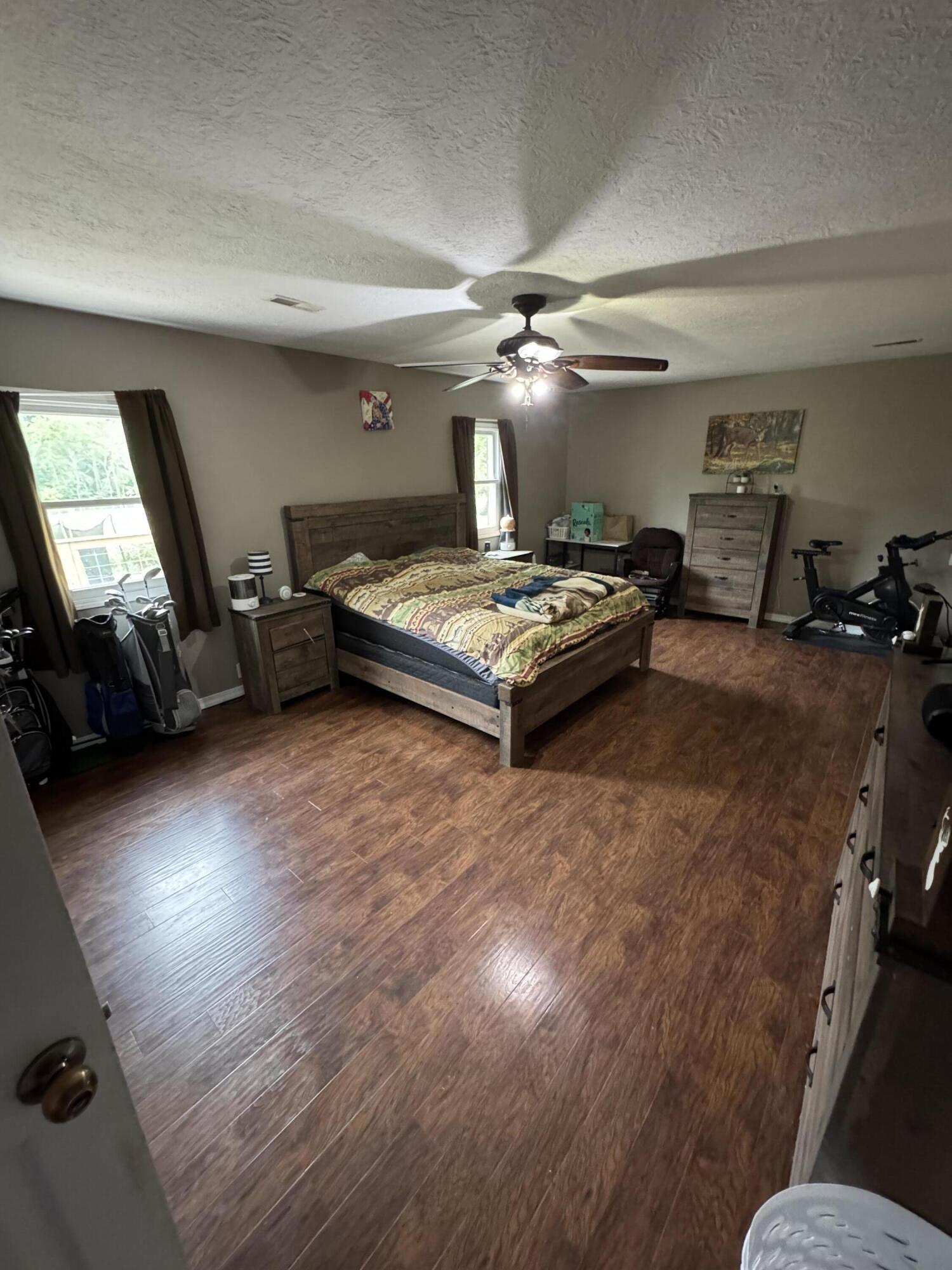 9153 N Highway Property Photo 15