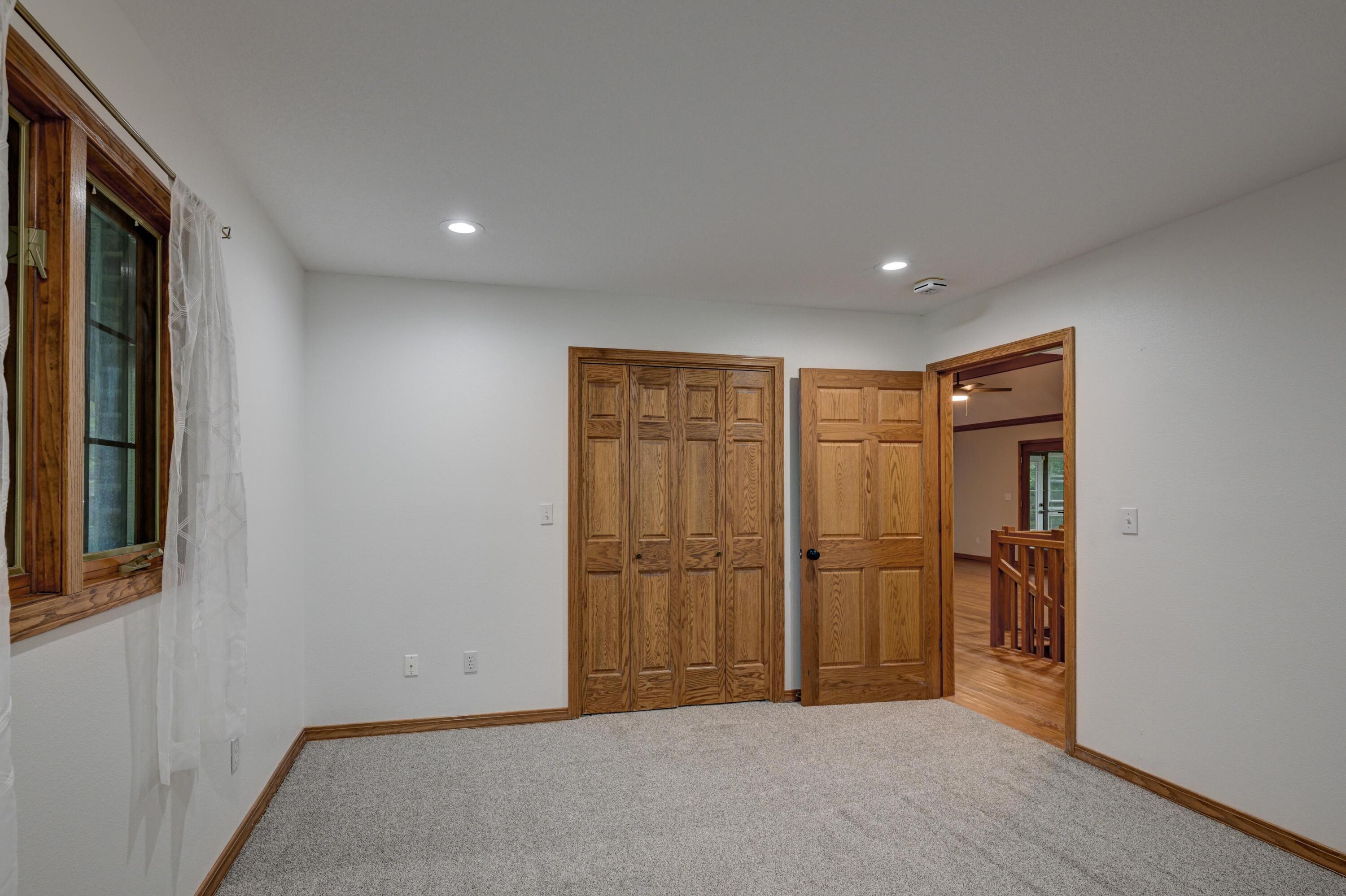 1330 Stoneledge Lane Property Photo 34