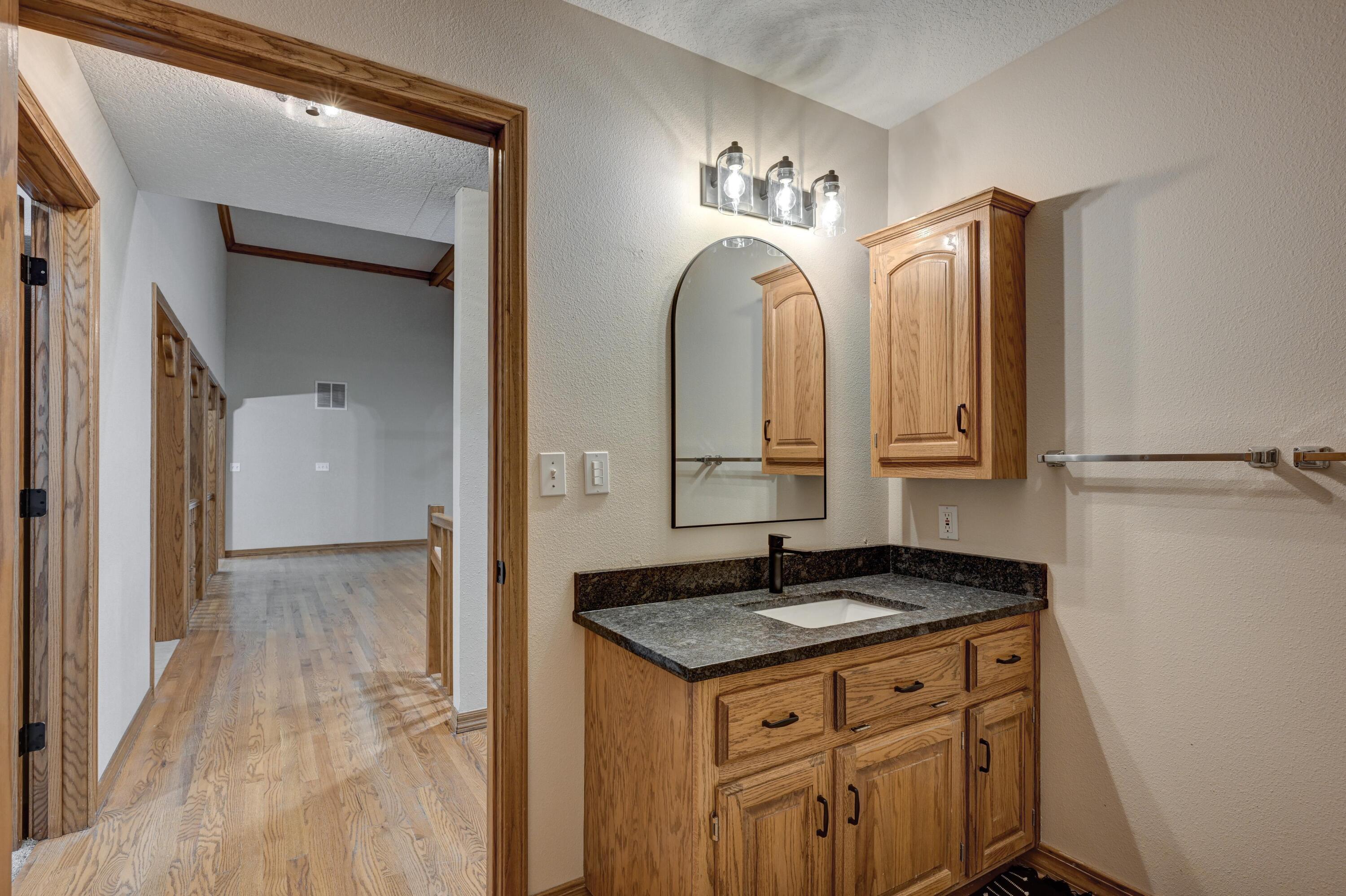 1330 Stoneledge Lane Property Photo 37