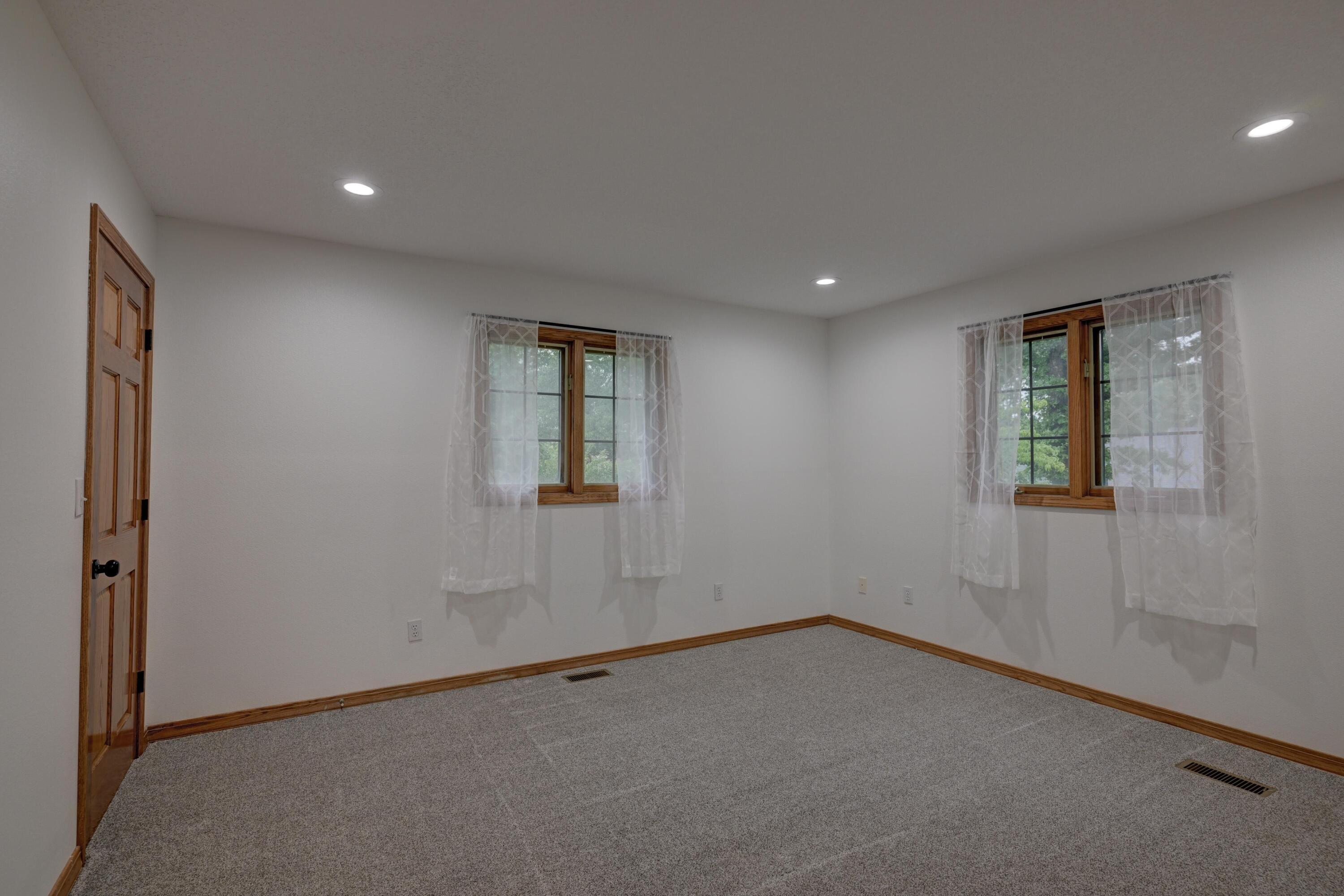 1330 Stoneledge Lane Property Photo 38