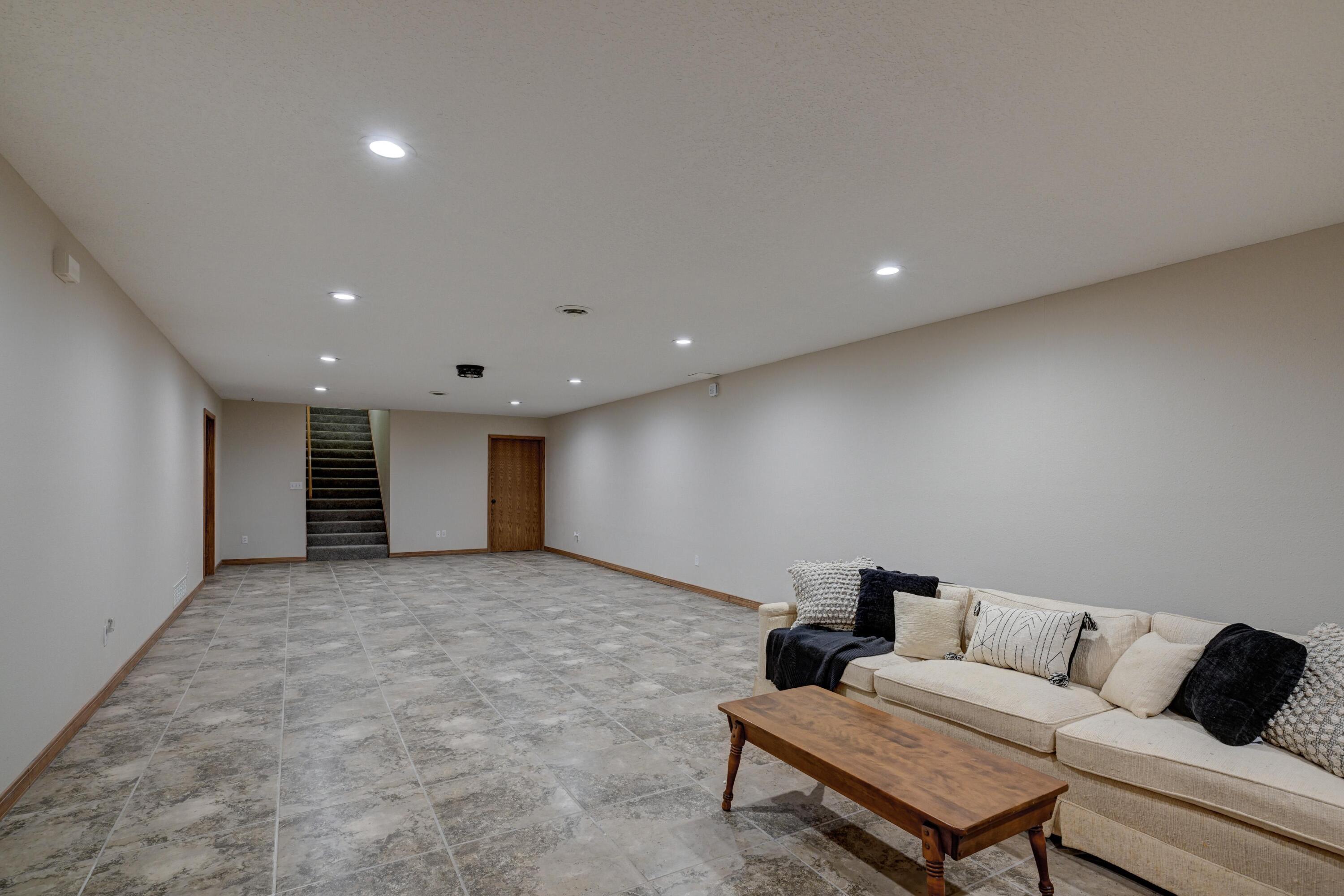 1330 Stoneledge Lane Property Photo 42
