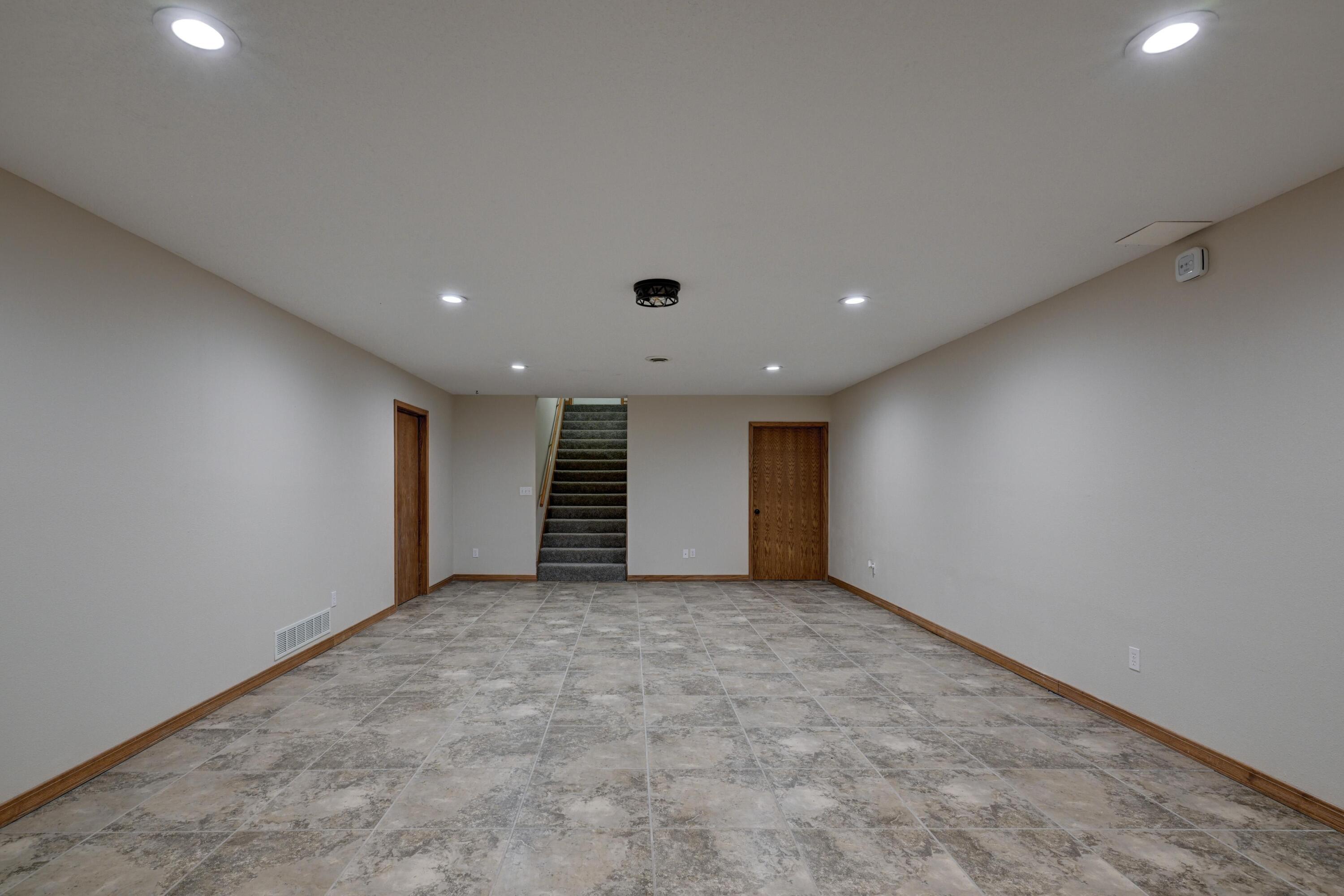 1330 Stoneledge Lane Property Photo 43
