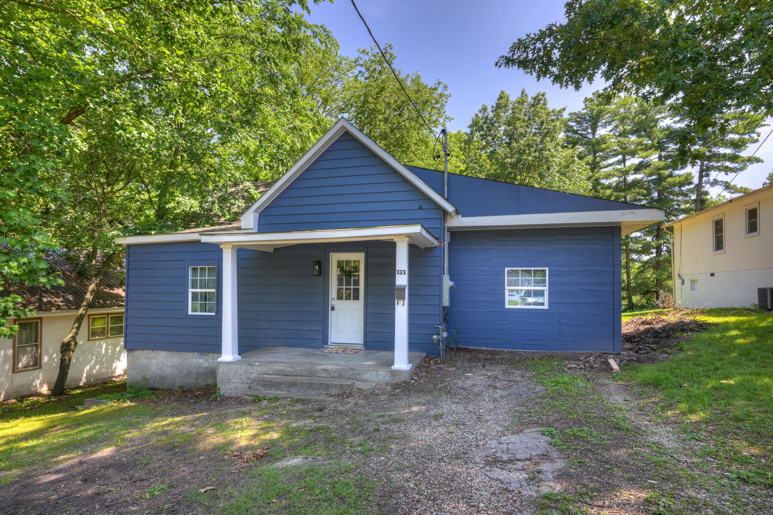 333 West Hill Street Property Photo 1