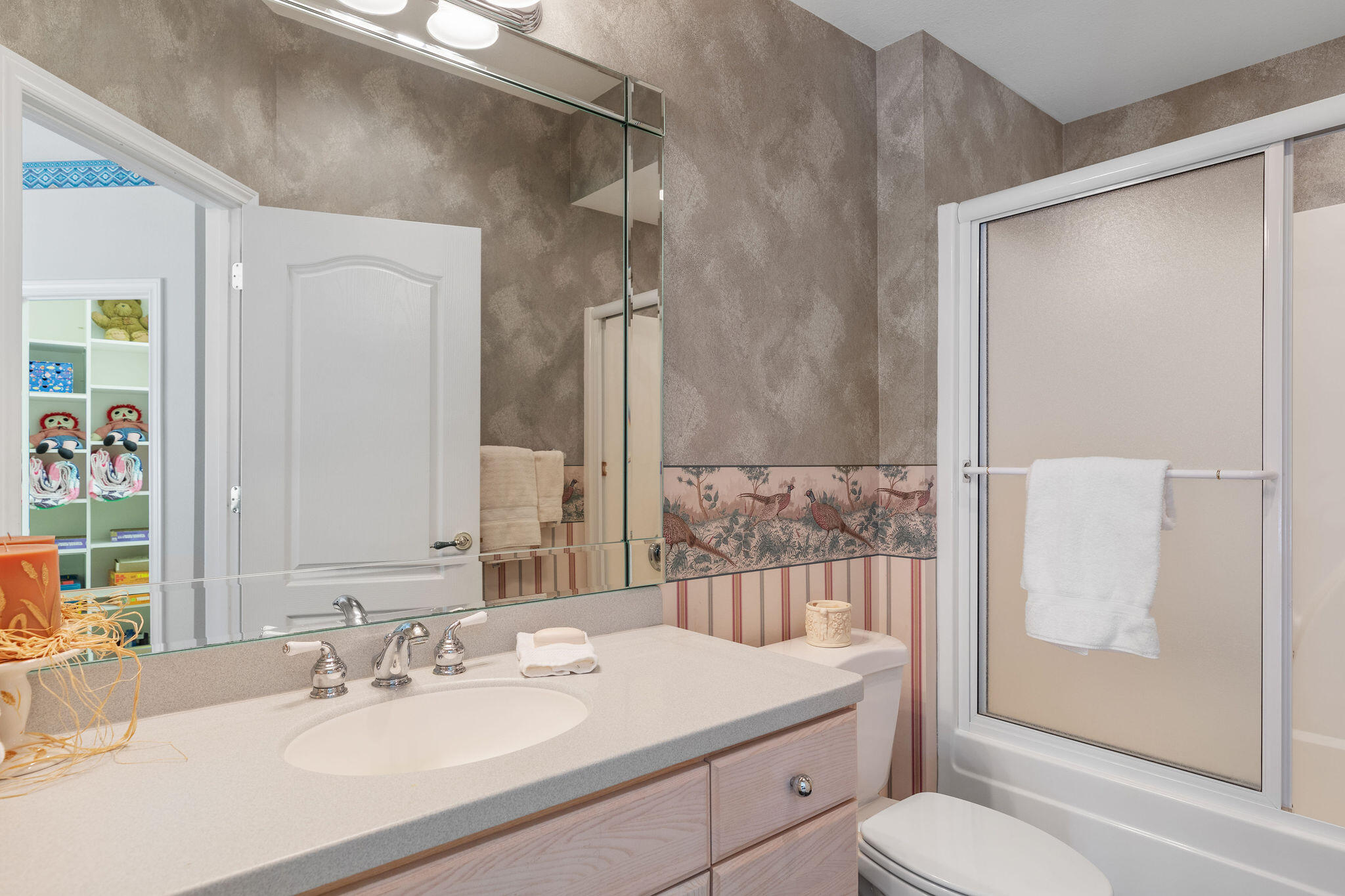 193 Honeybee Drive Property Photo 36