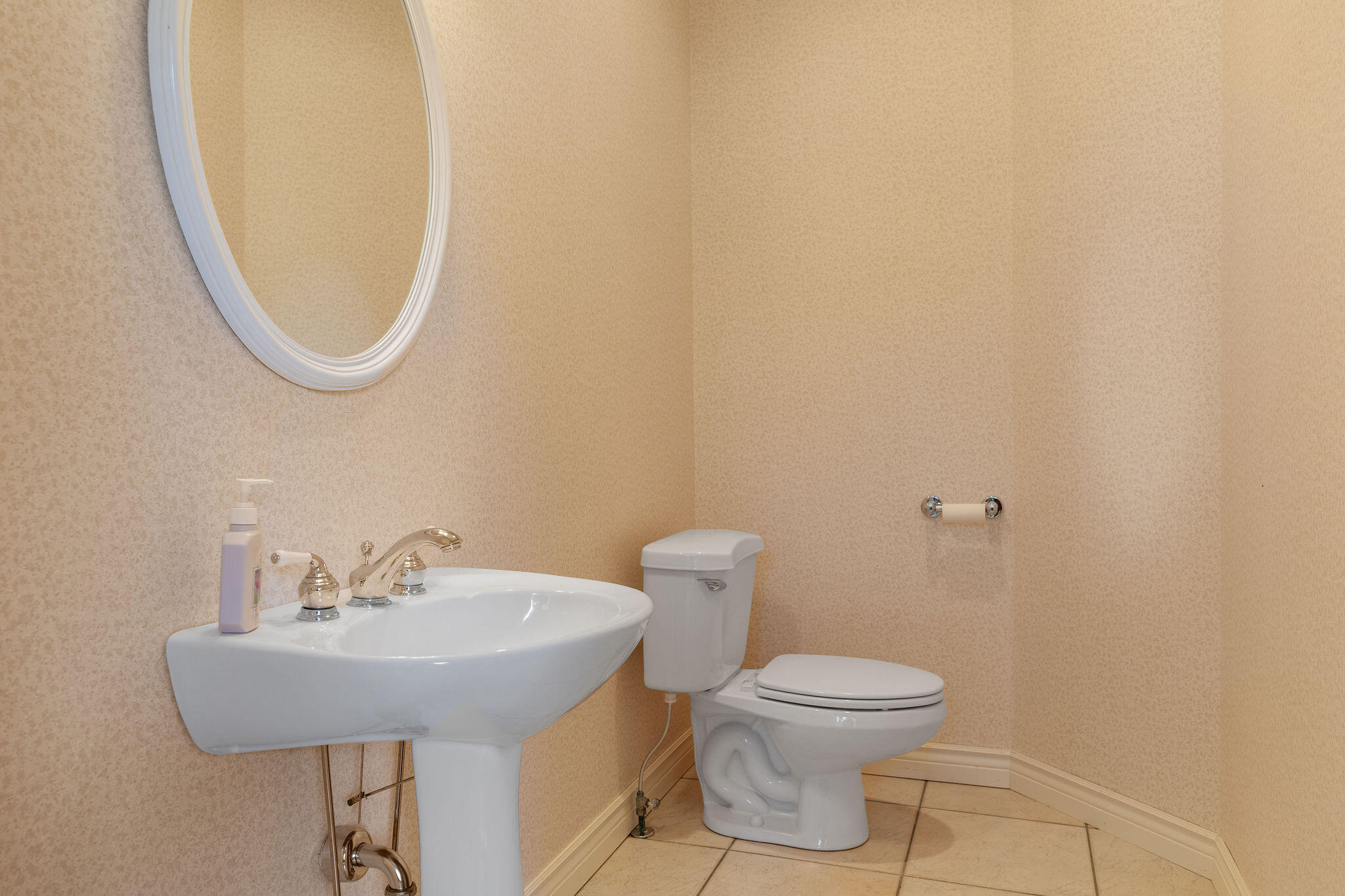 193 Honeybee Drive Property Photo 44