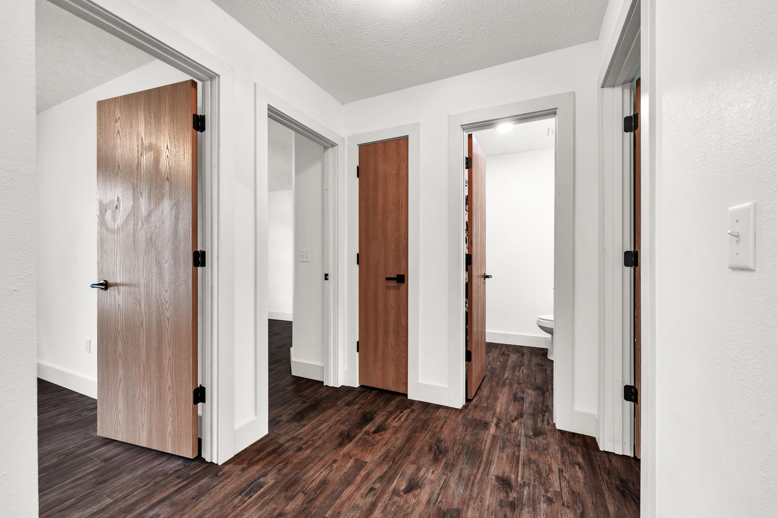 524 West Woodbine Road Property Photo 14
