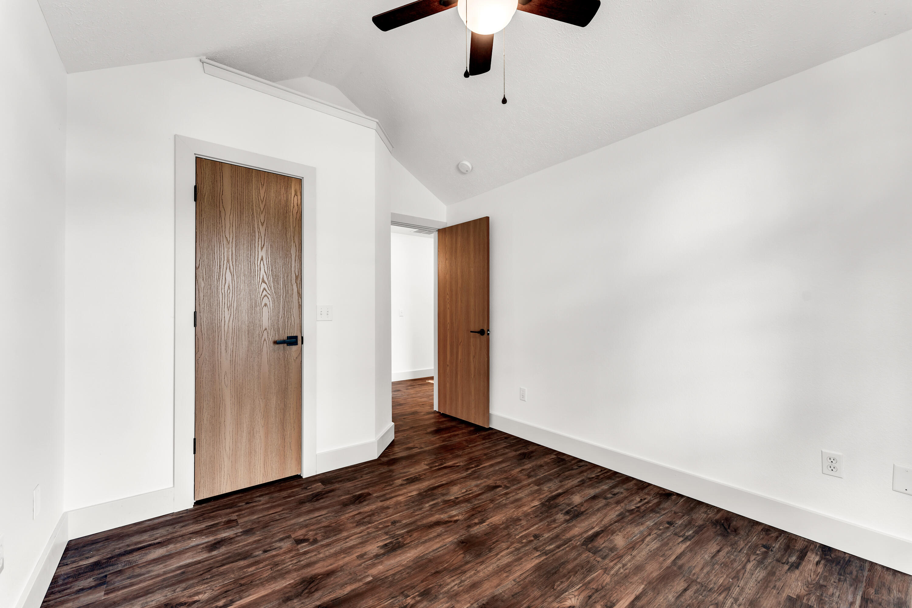 524 West Woodbine Road Property Photo 20