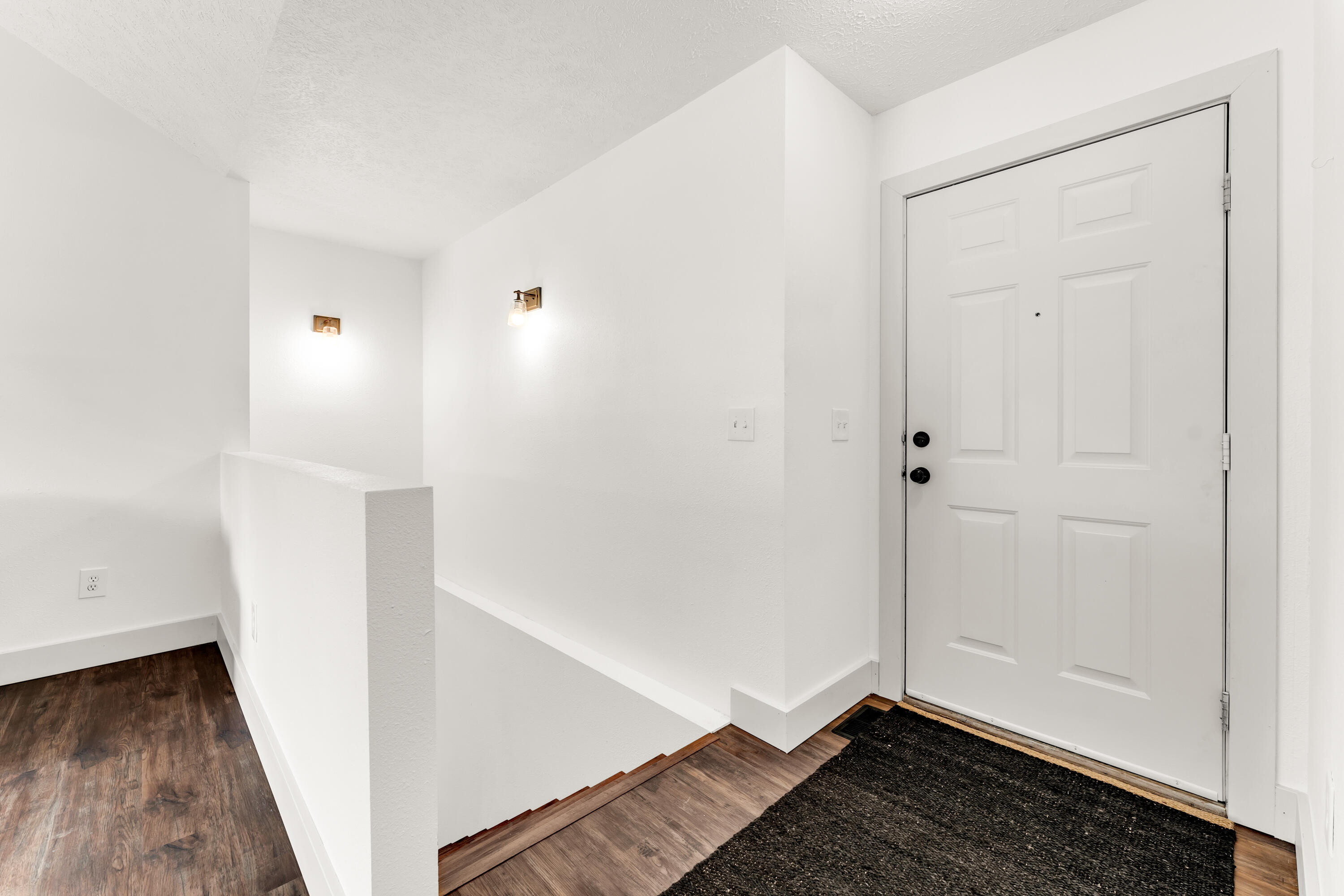 524 West Woodbine Road Property Photo 22