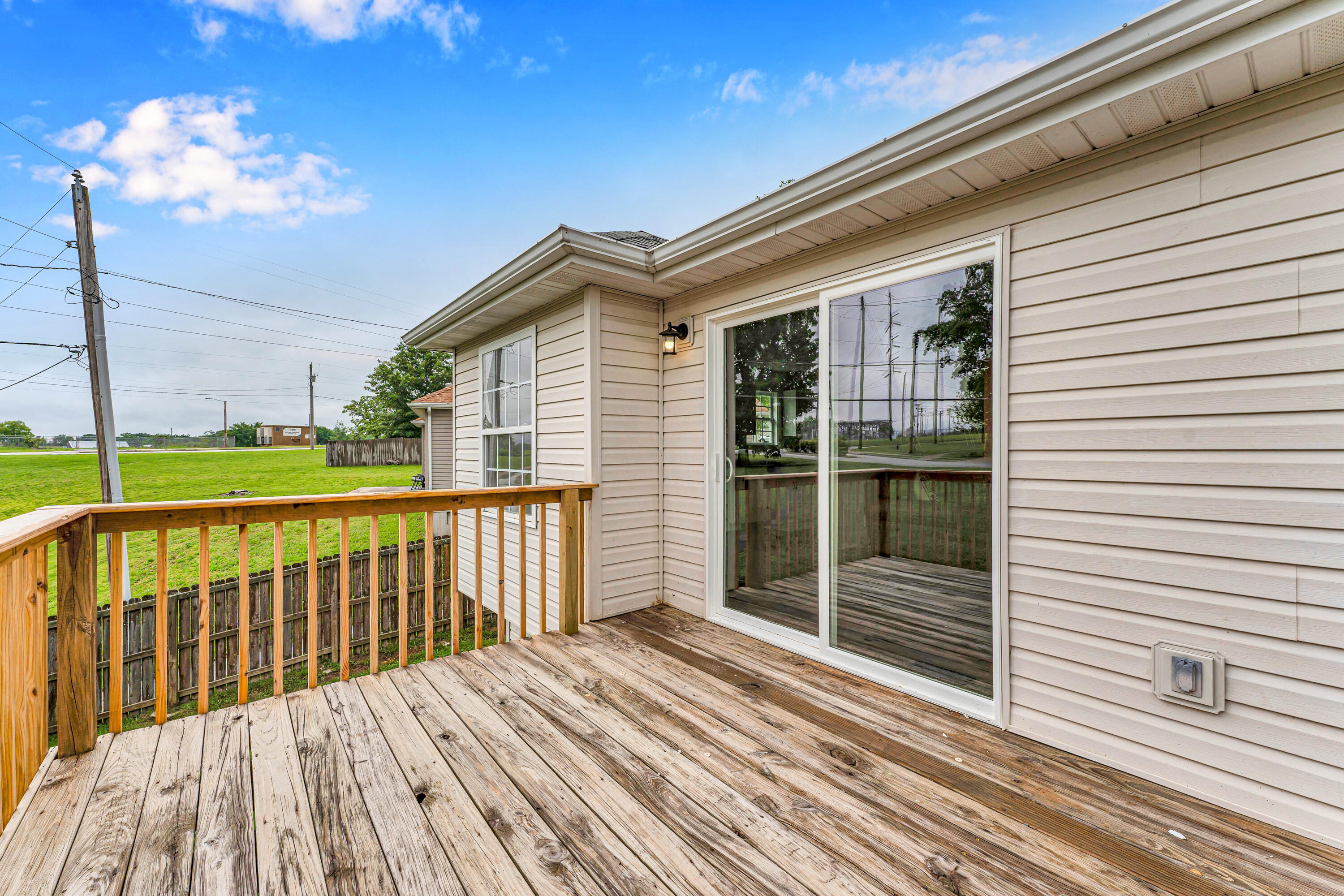 524 West Woodbine Road Property Photo 32