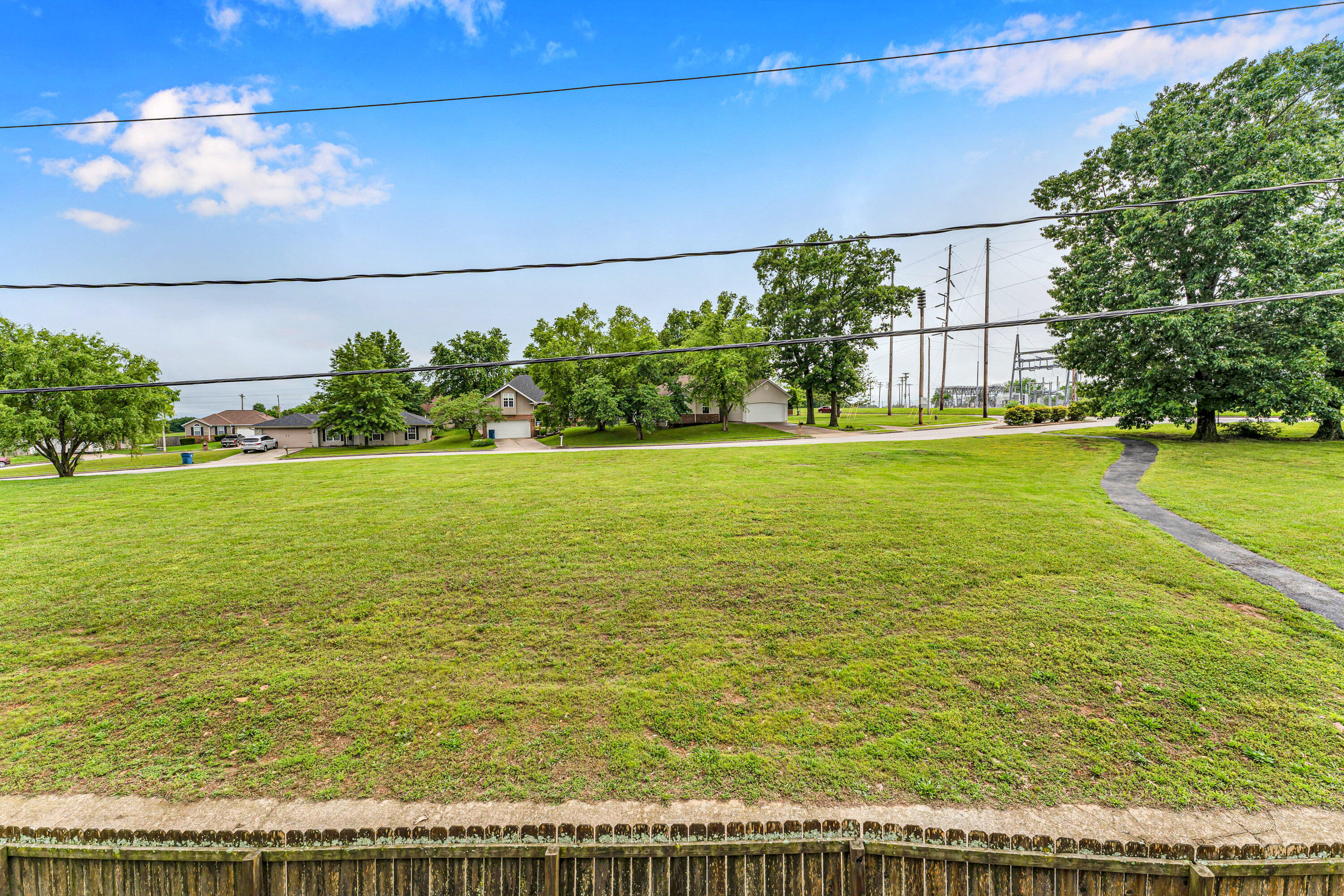 524 West Woodbine Road Property Photo 34