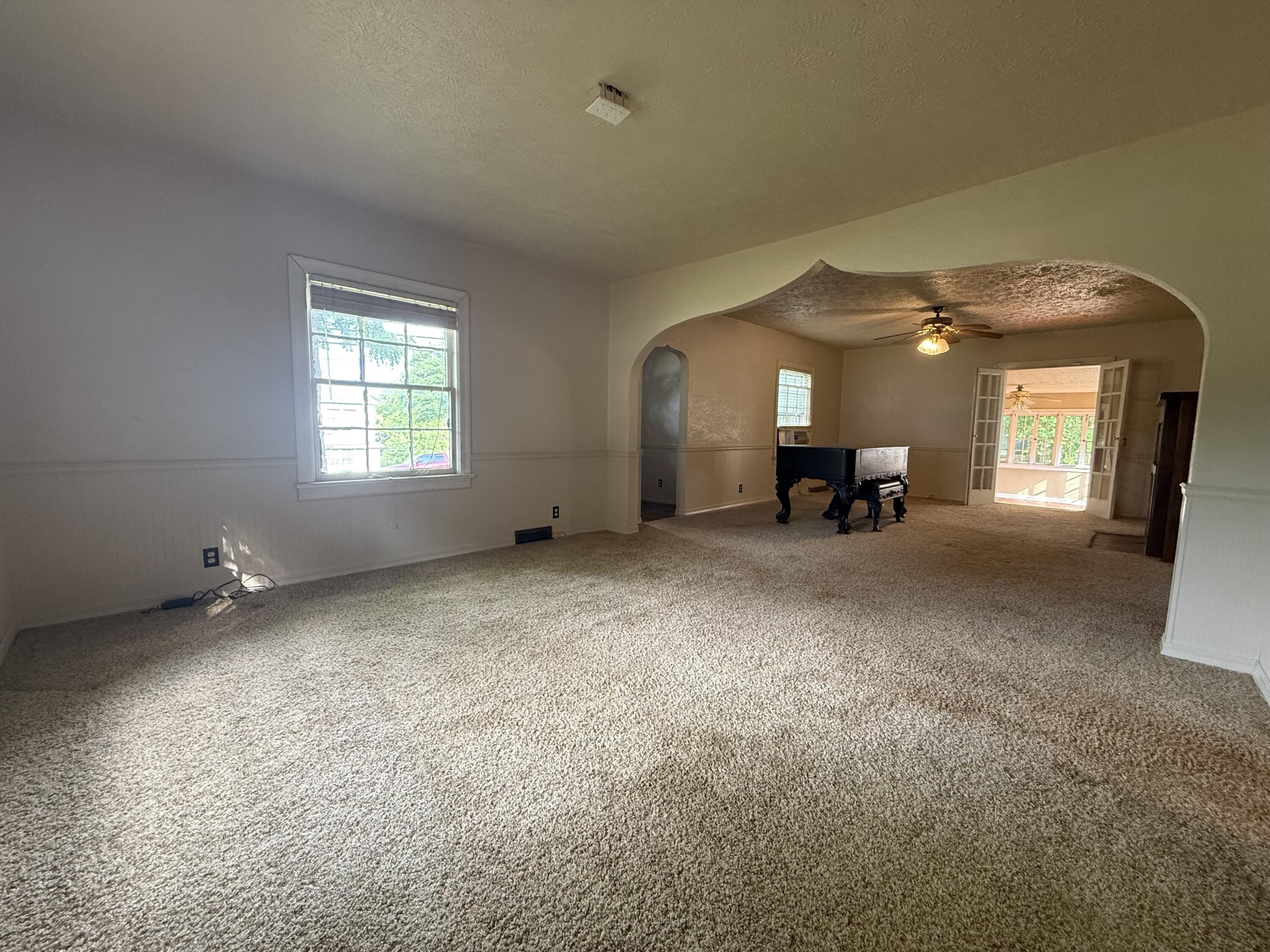 404 South 5th Street Property Photo 7