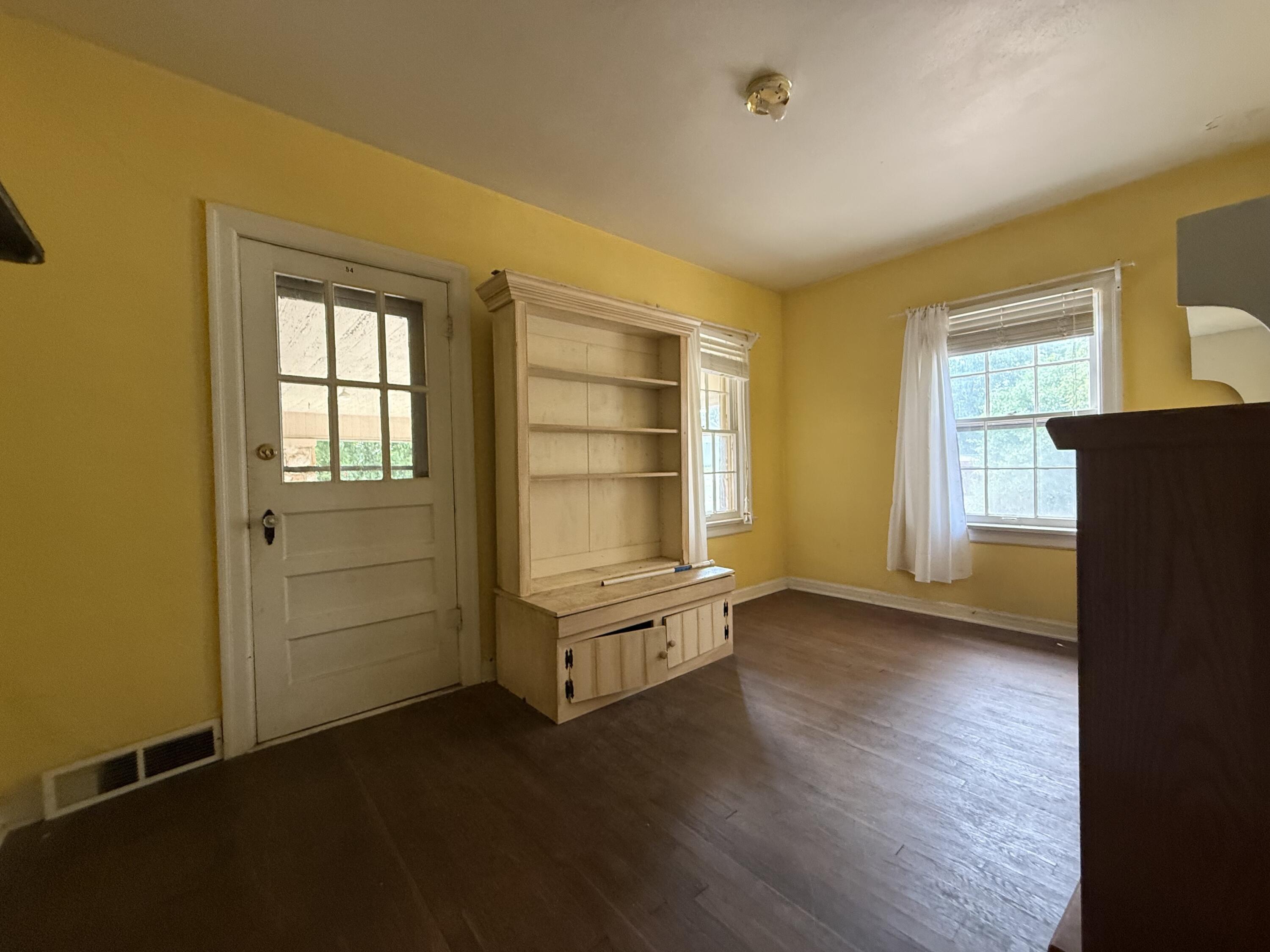 404 South 5th Street Property Photo 14