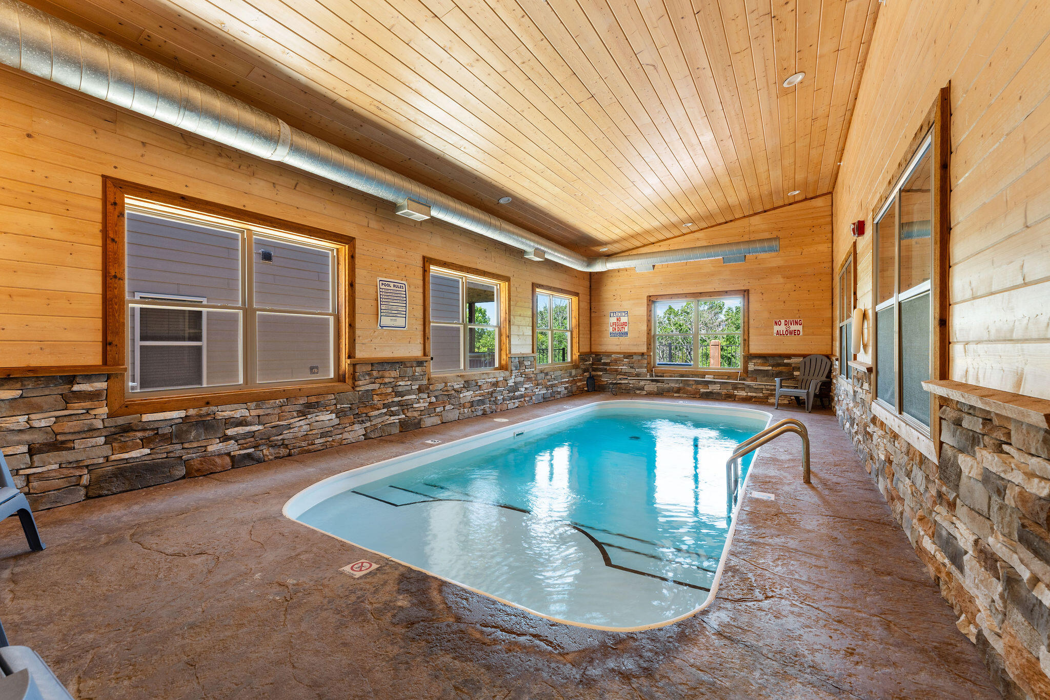 440 Lake Front Drive Property Photo 1