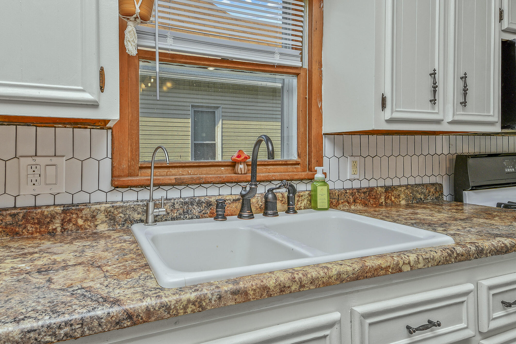 2052 North Grant Avenue Property Photo 18