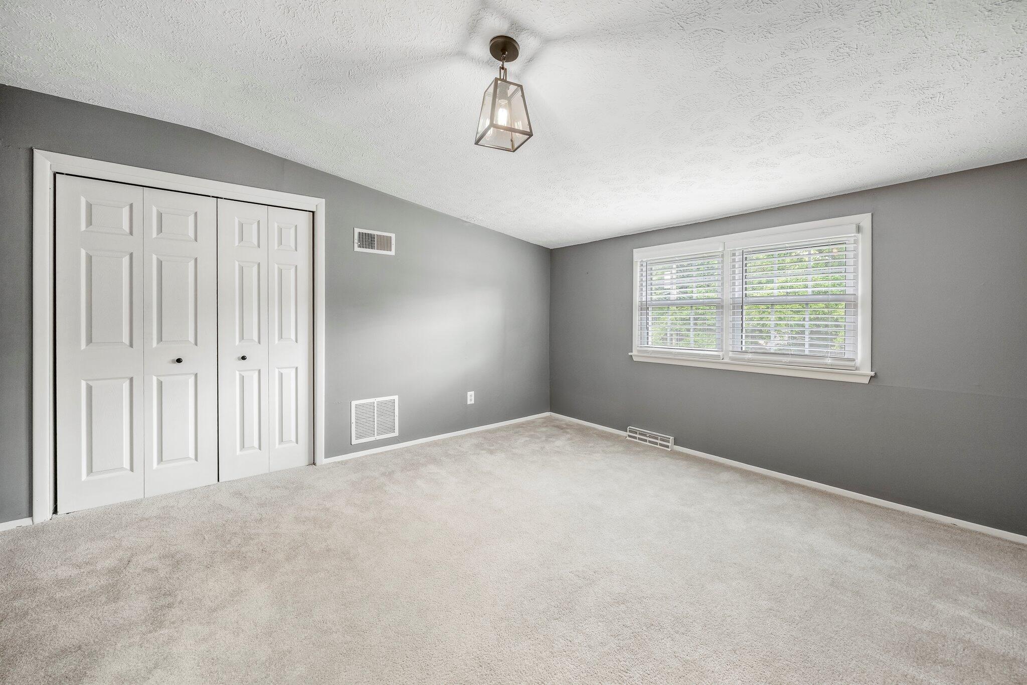 3145 South Glenhaven Avenue Property Photo 32