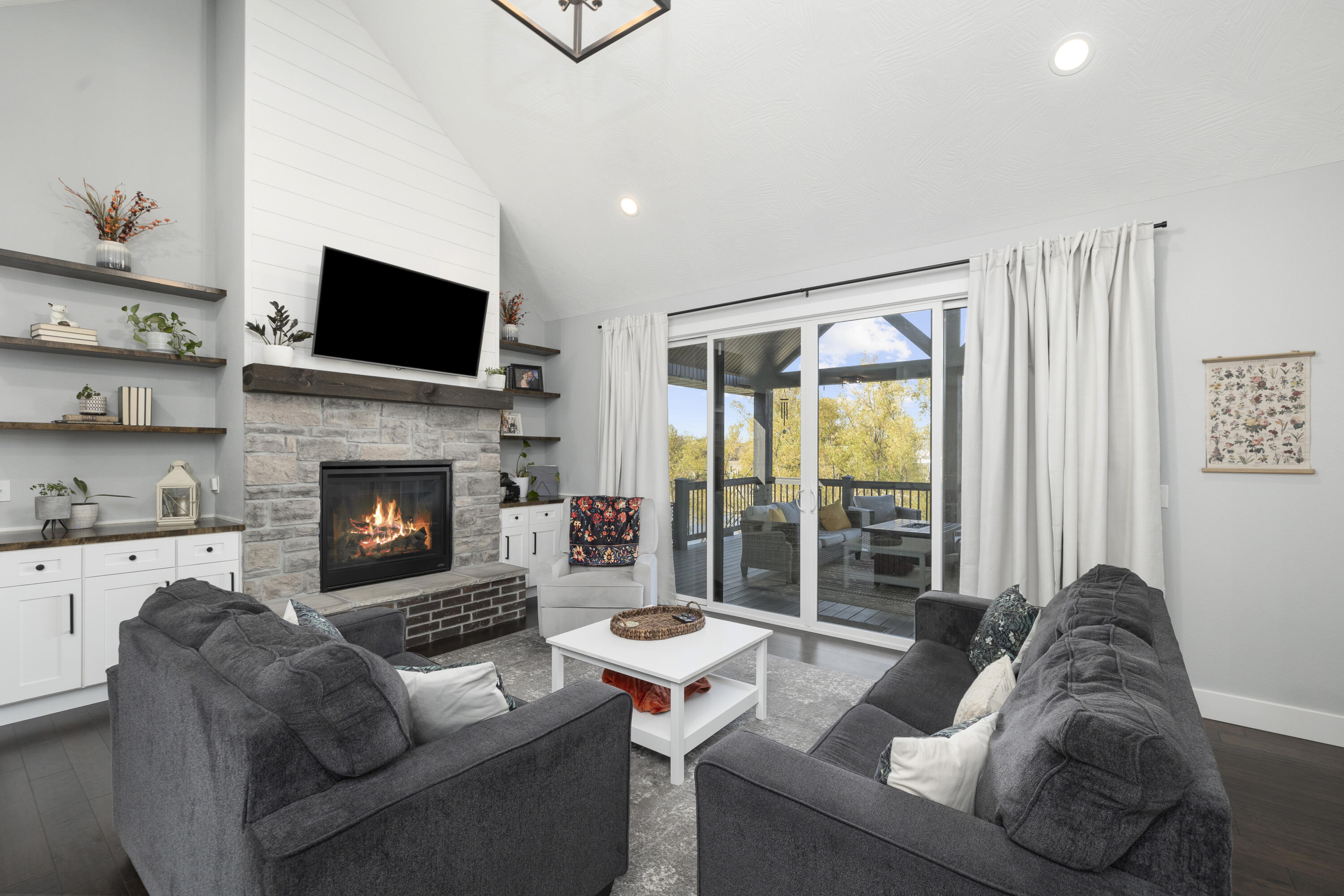 7015 Calabash Street Property Photo 8