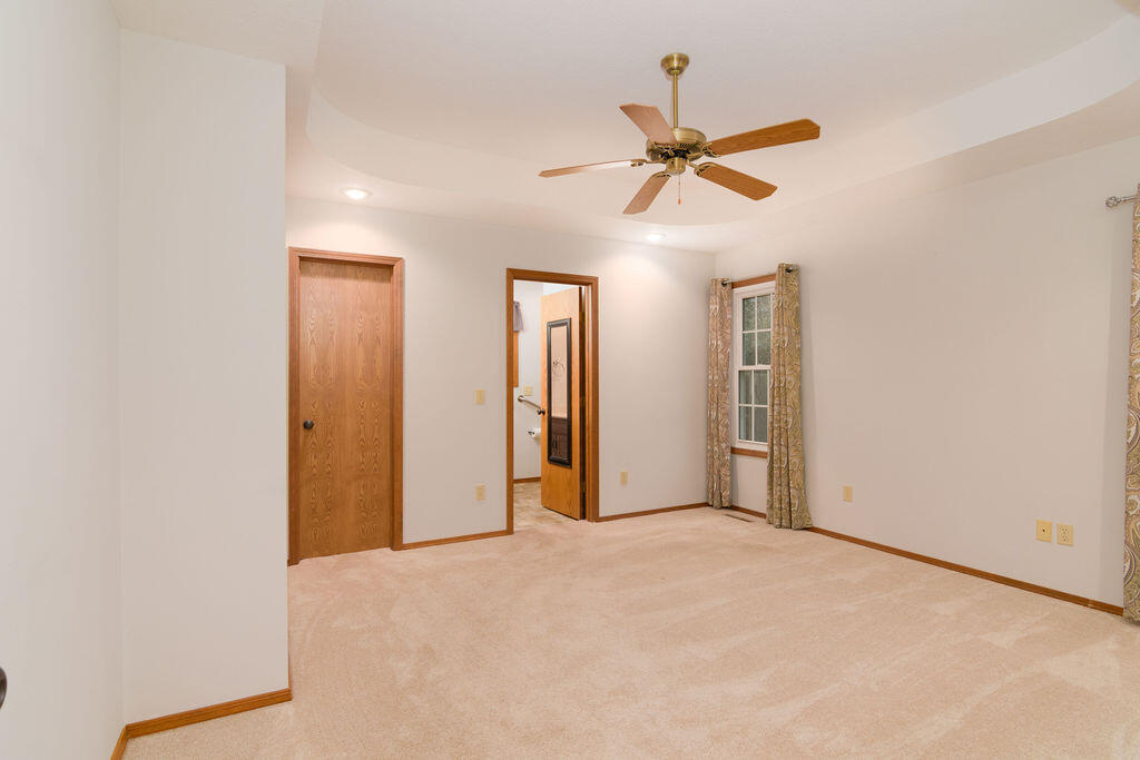 1614 East Cardinal Street Property Photo 19