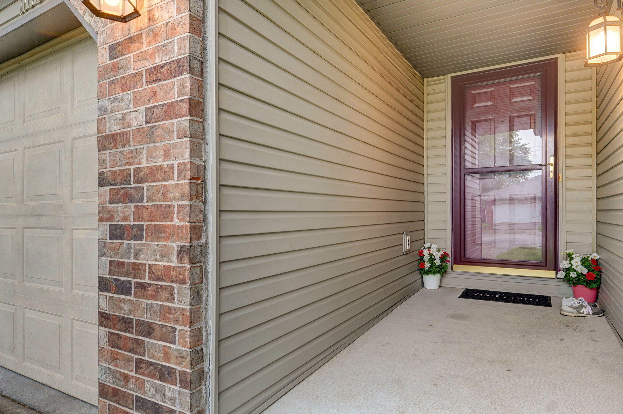 1106 North Hutchinson Avenue Property Photo 26
