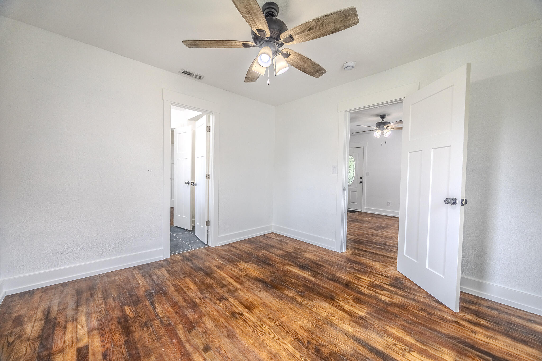 207 North Forest Avenue Property Photo 16