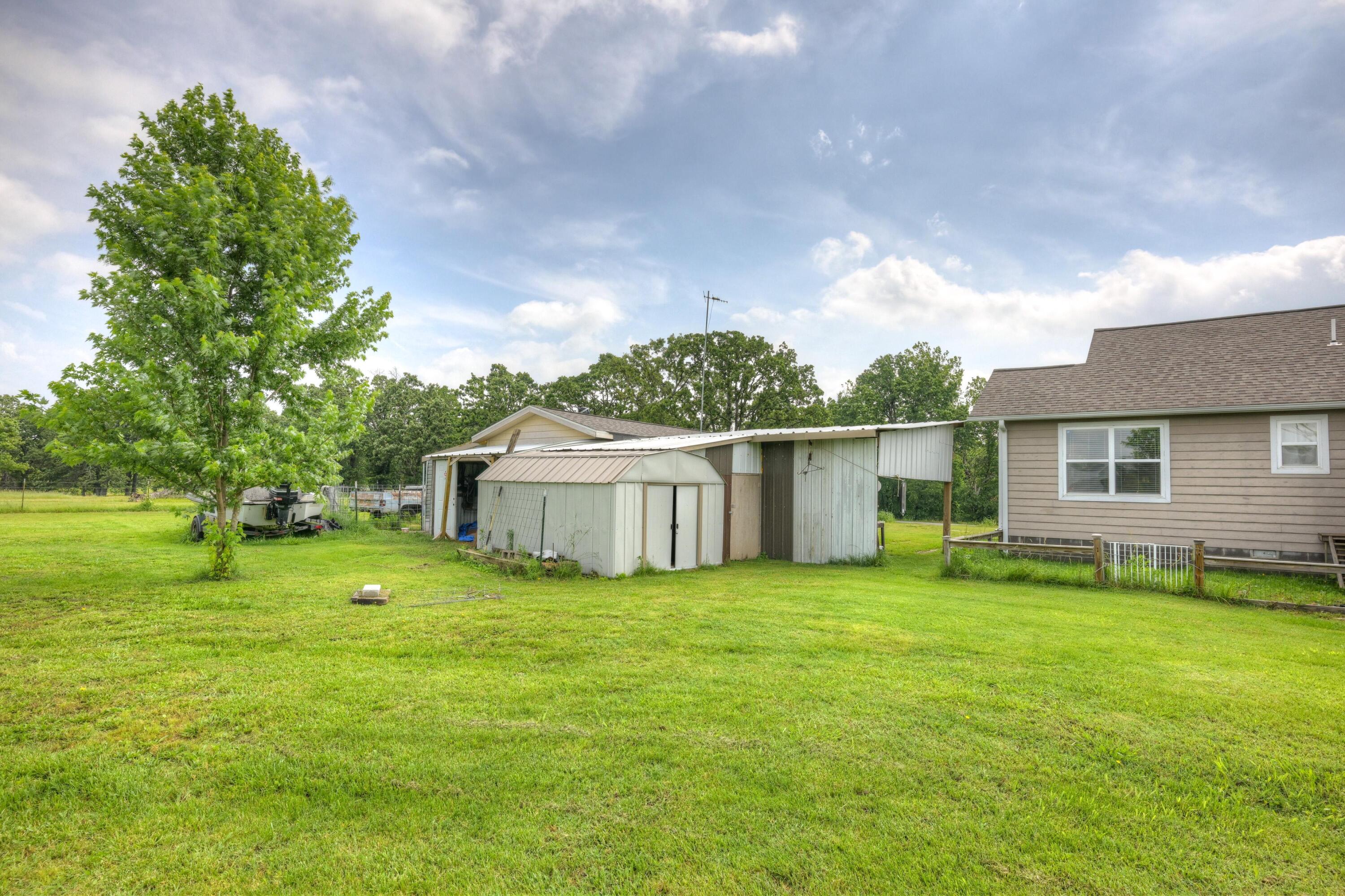 1142 Route F Property Photo 32