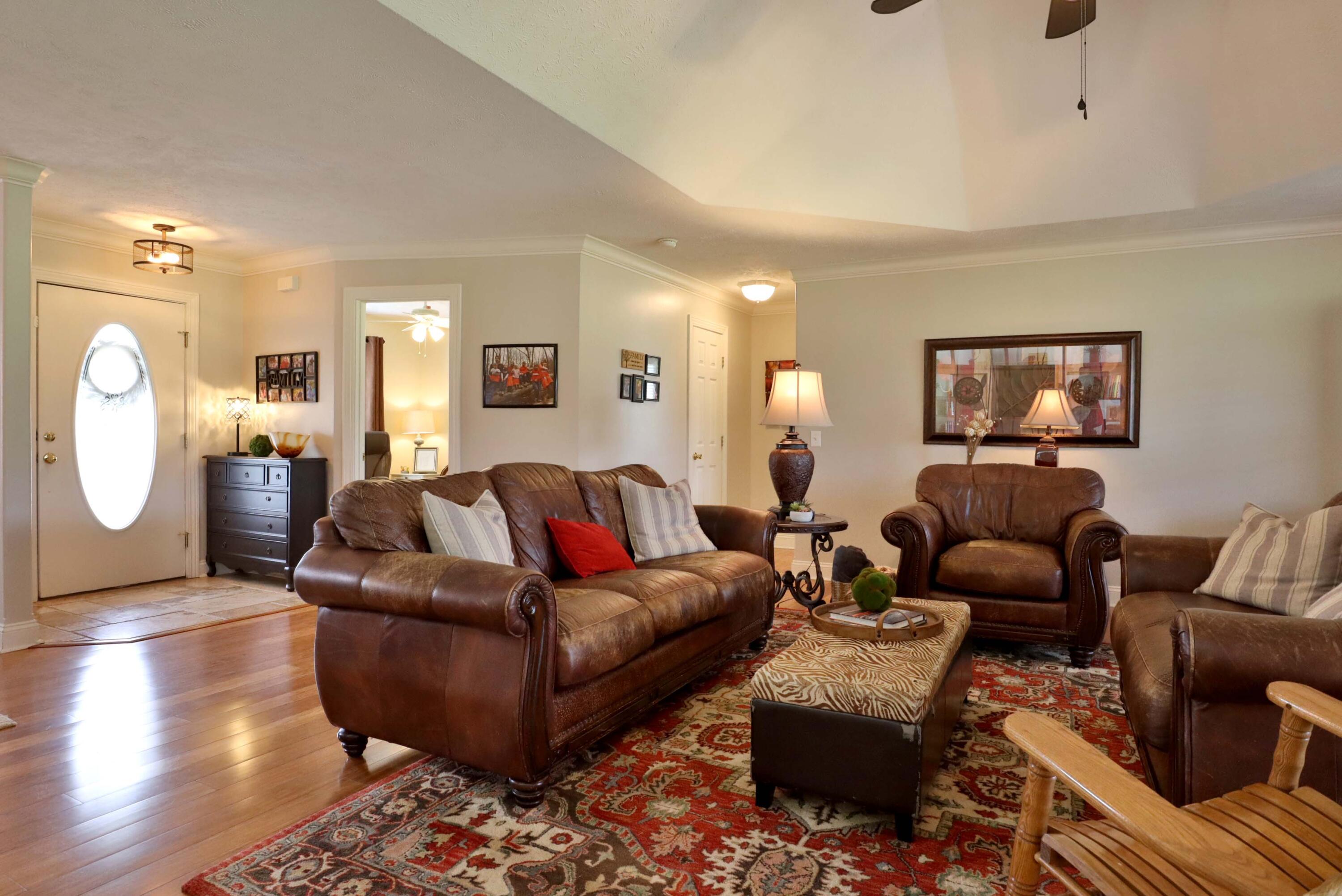 133 Autumn Maple Property Photo 10
