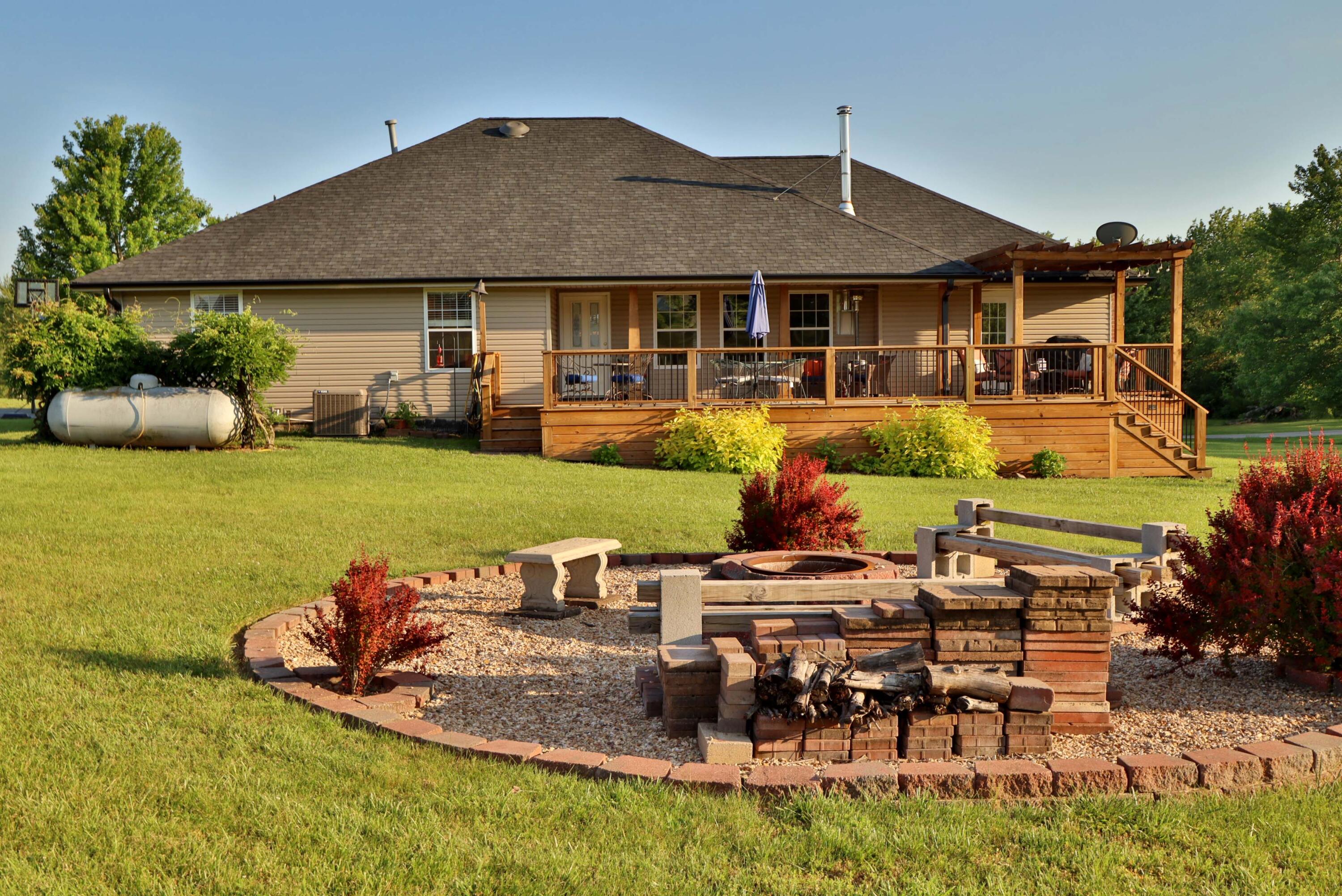 133 Autumn Maple Property Photo 42