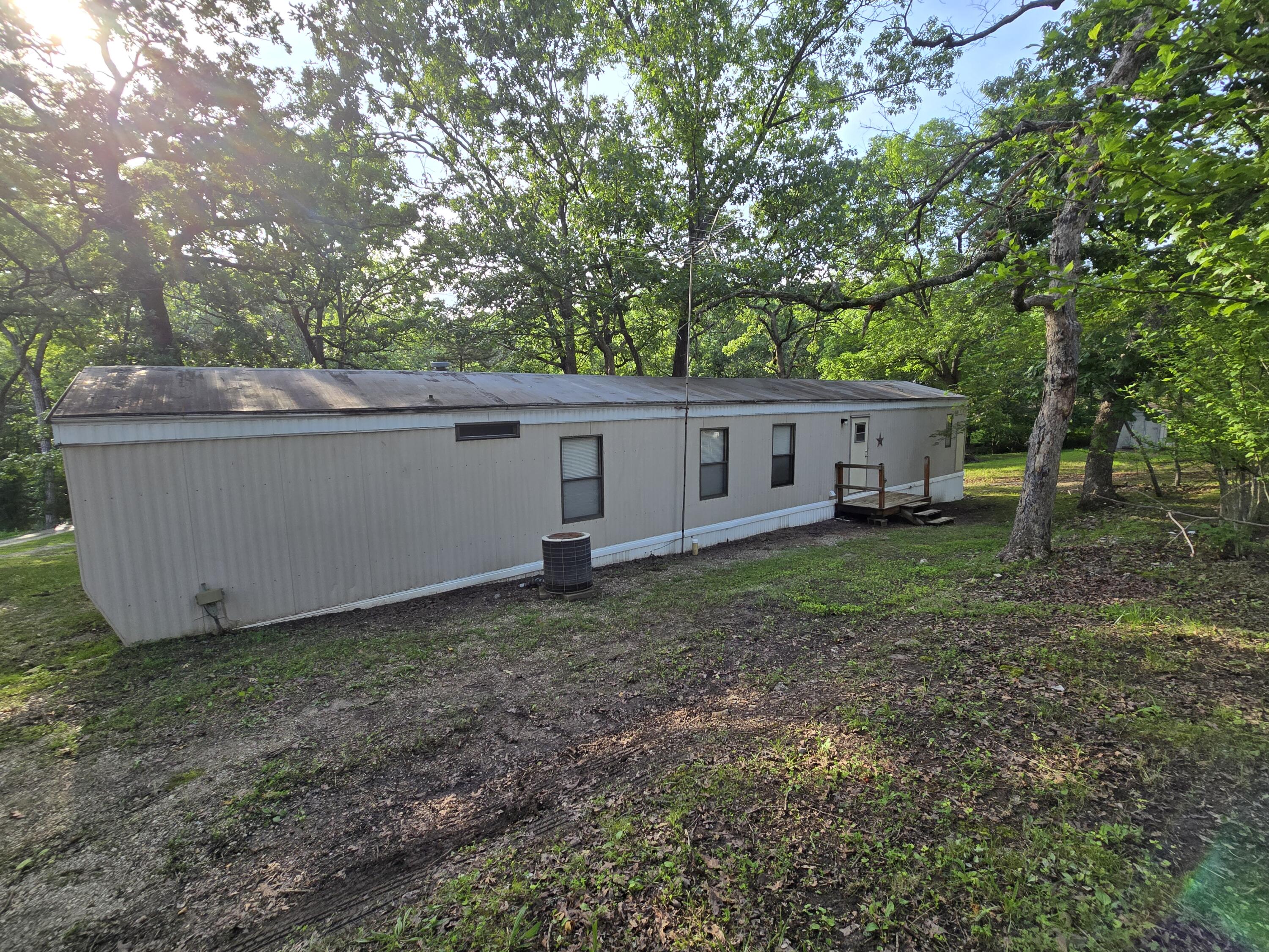 21811 Feather Road Property Photo 3
