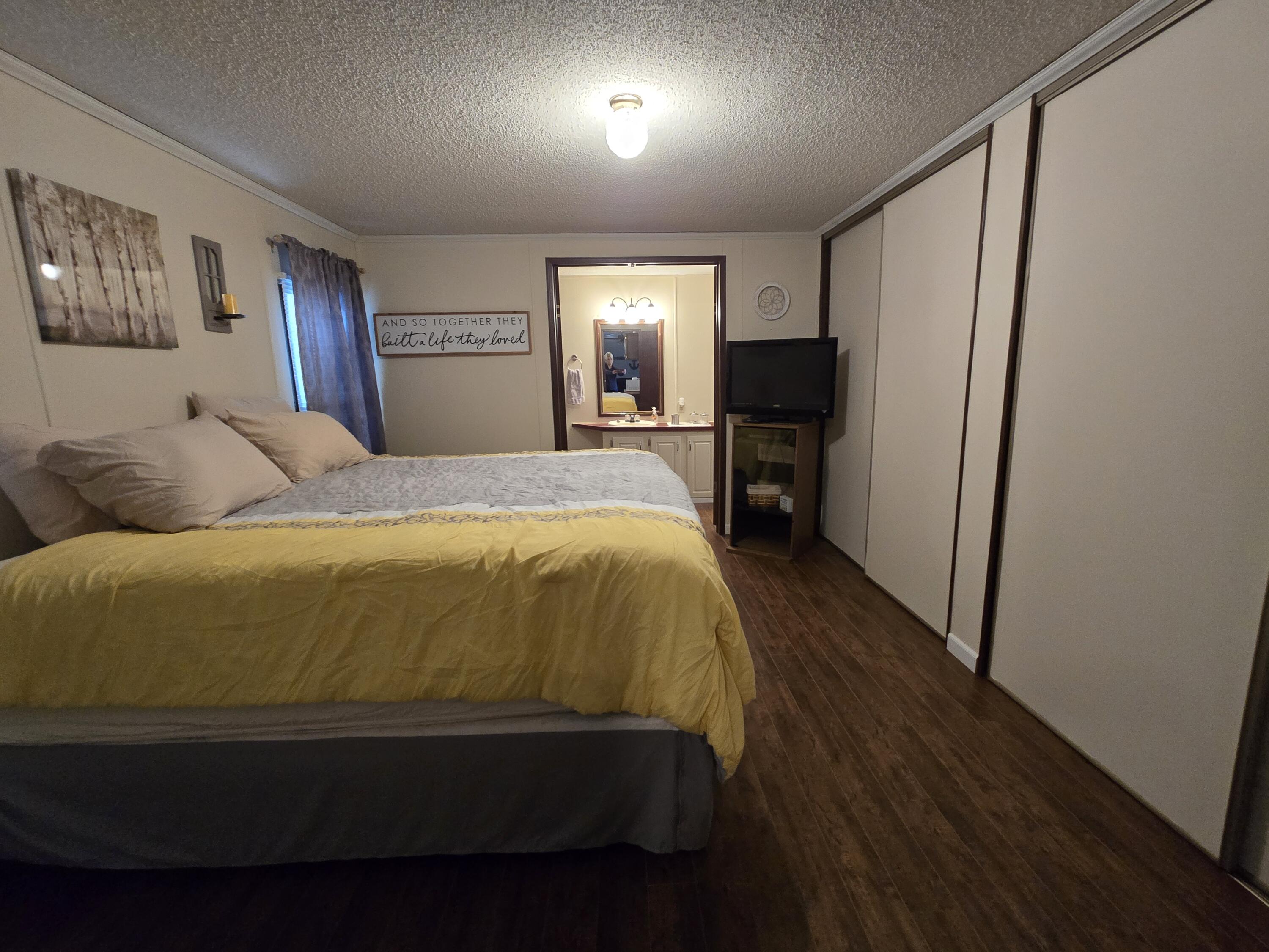 21811 Feather Road Property Photo 23