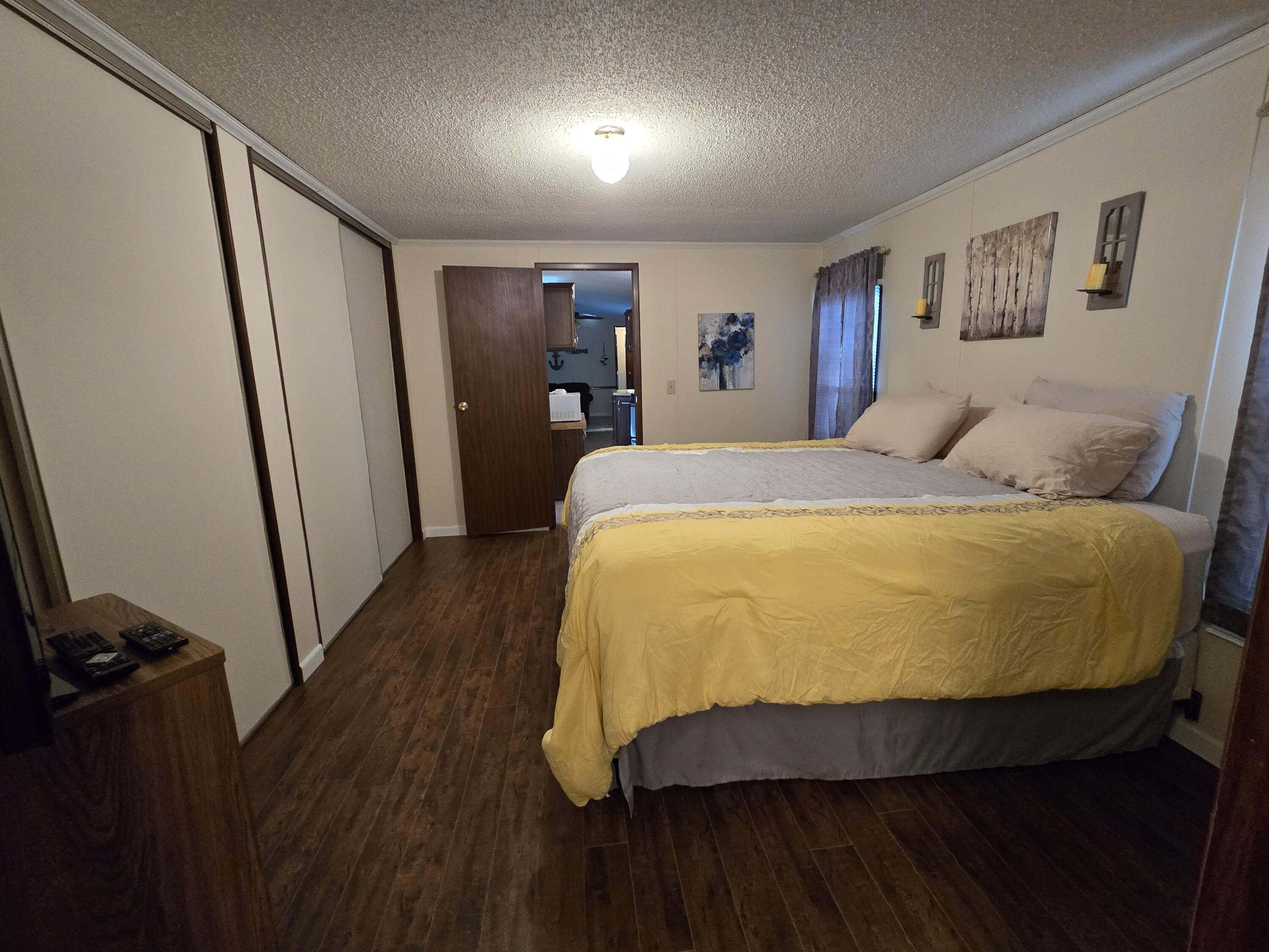 21811 Feather Road Property Photo 24