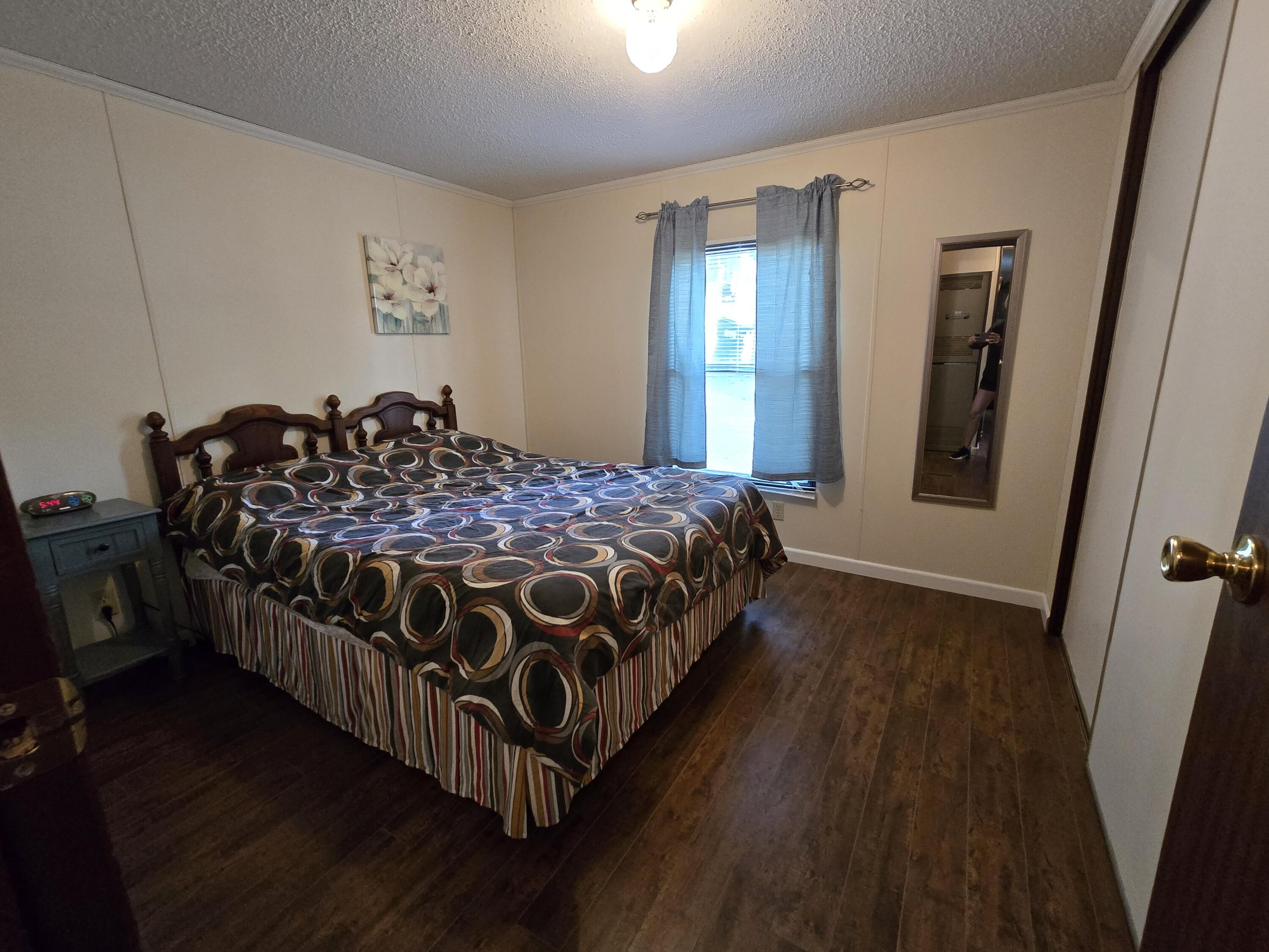 21811 Feather Road Property Photo 27