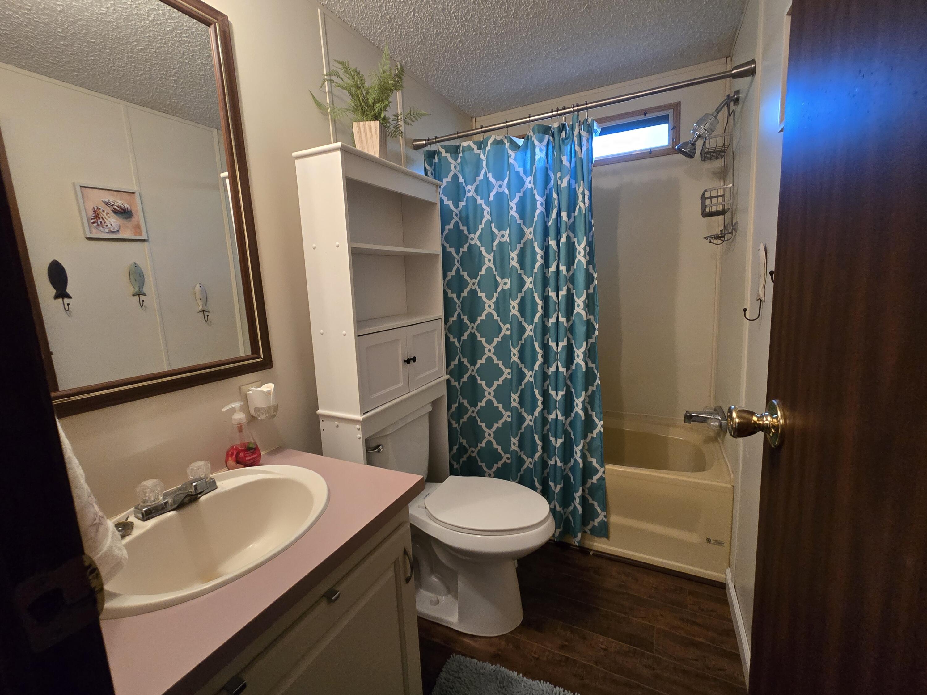 21811 Feather Road Property Photo 28