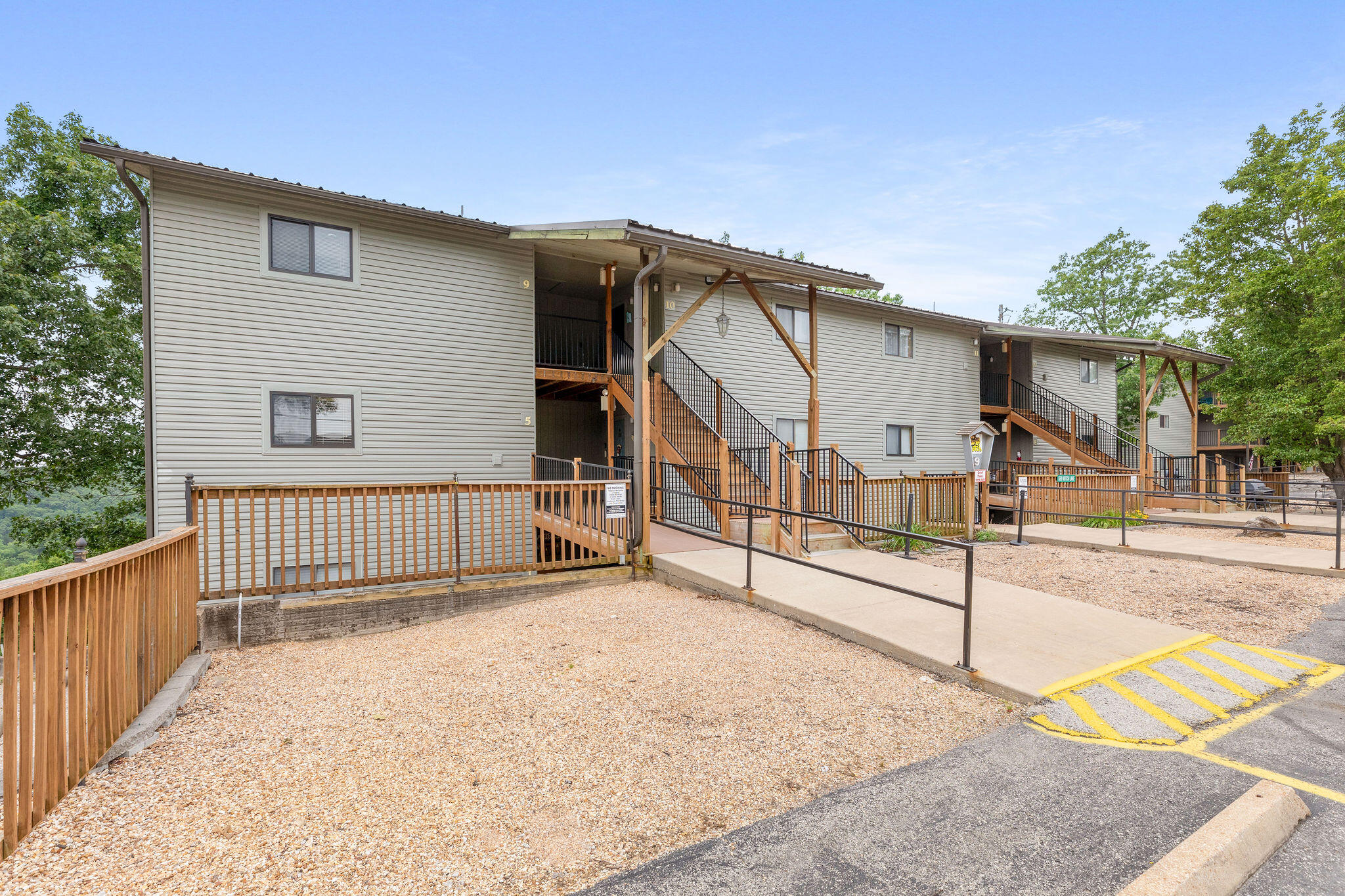 550 Notch Lane Property Photo 1