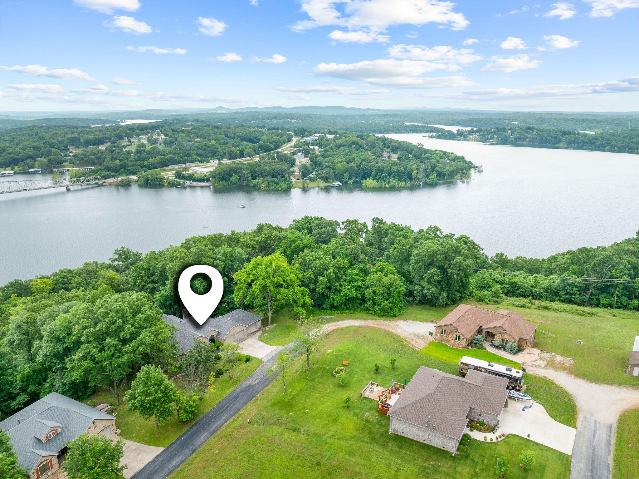 25158 Autumn View Drive Property Photo 7