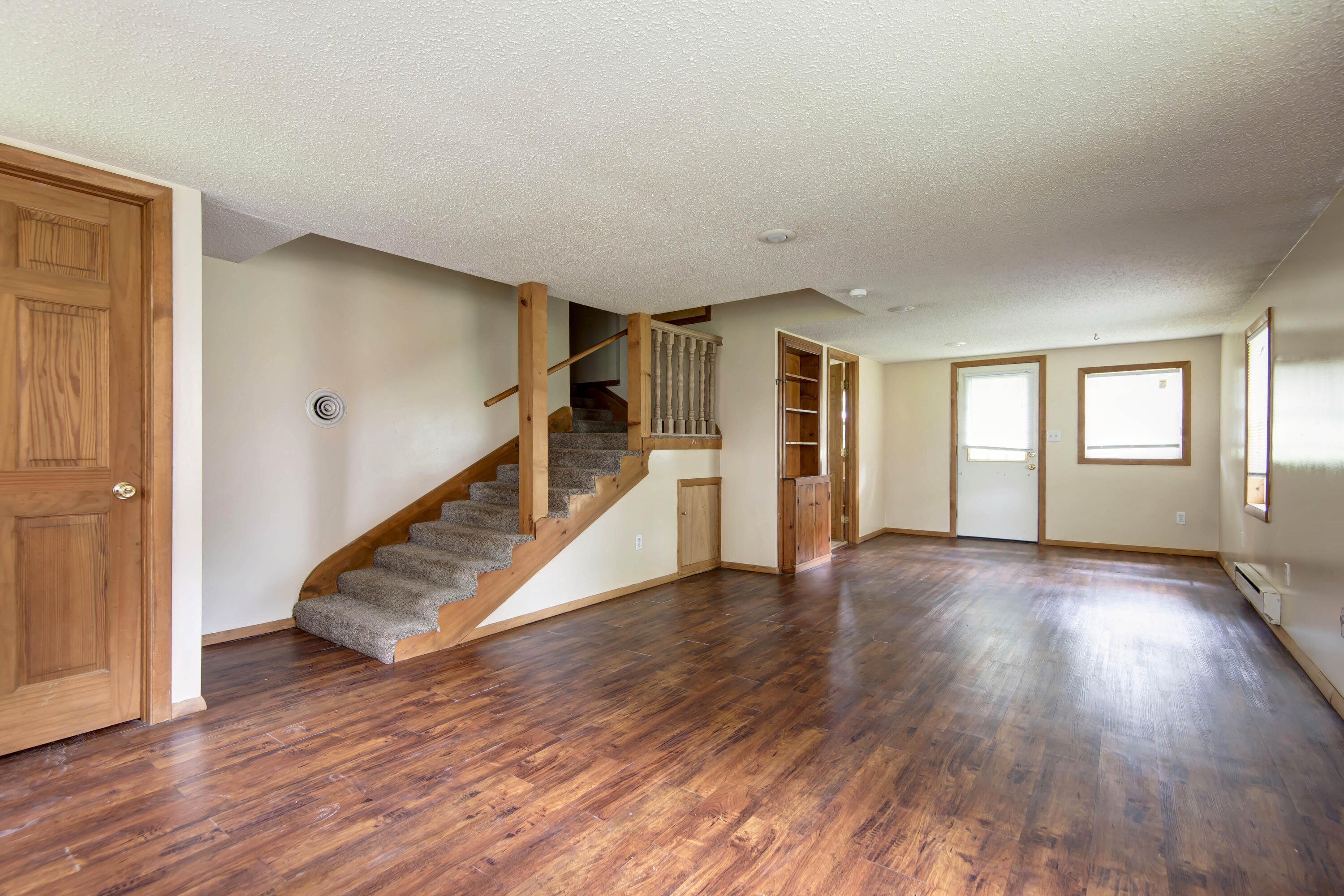 801 North 11th Avenue Property Photo 19