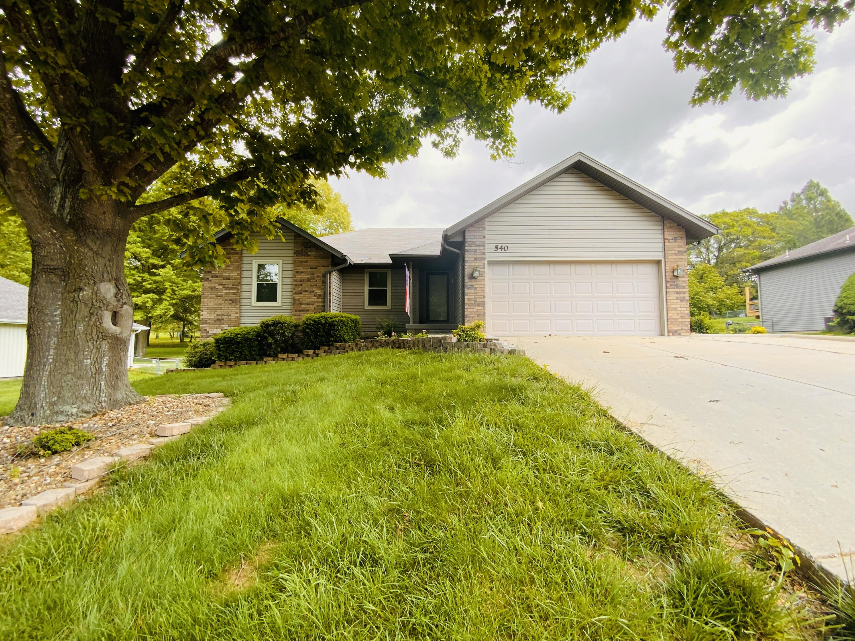 540 South Hickory Drive Property Photo 7