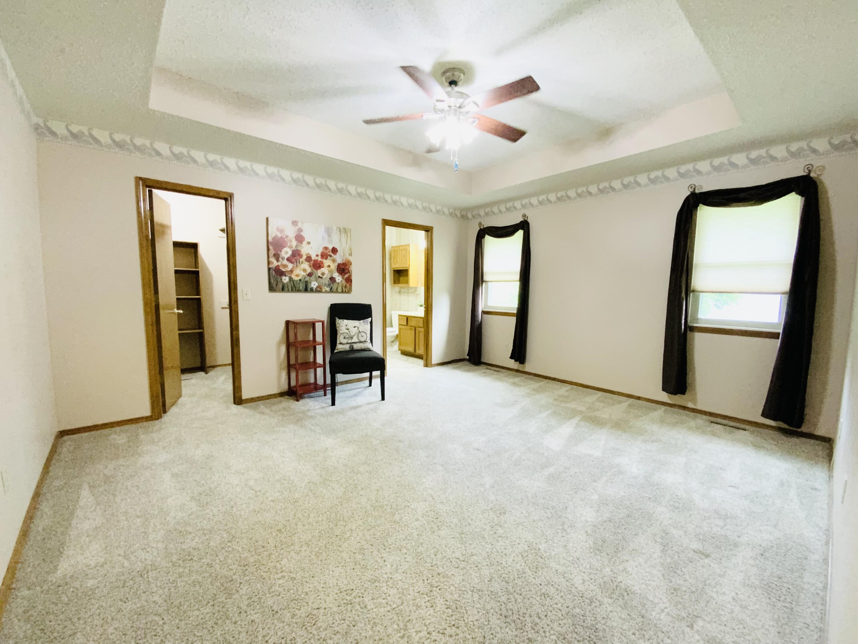 540 South Hickory Drive Property Photo 12