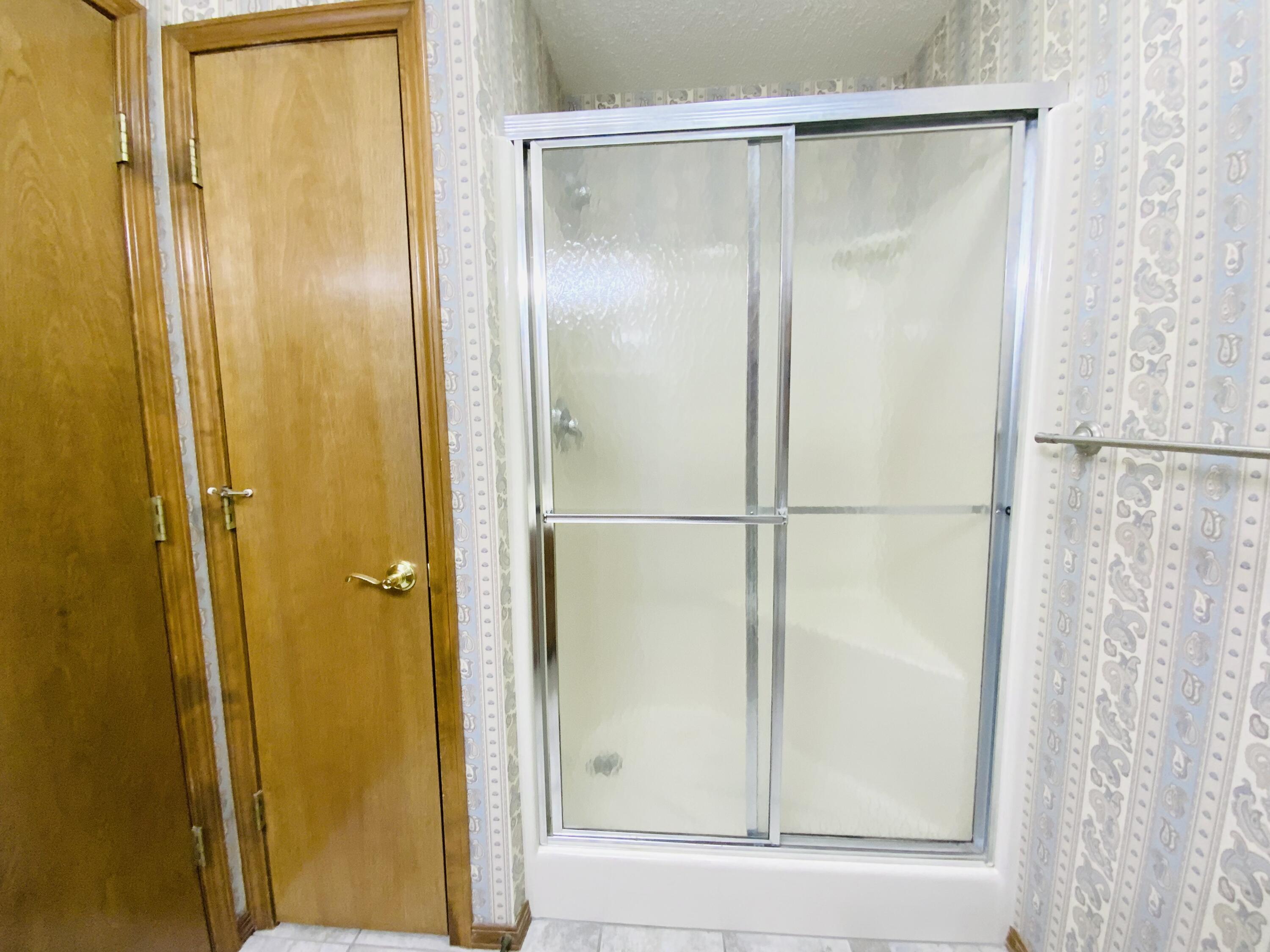 540 South Hickory Drive Property Photo 14