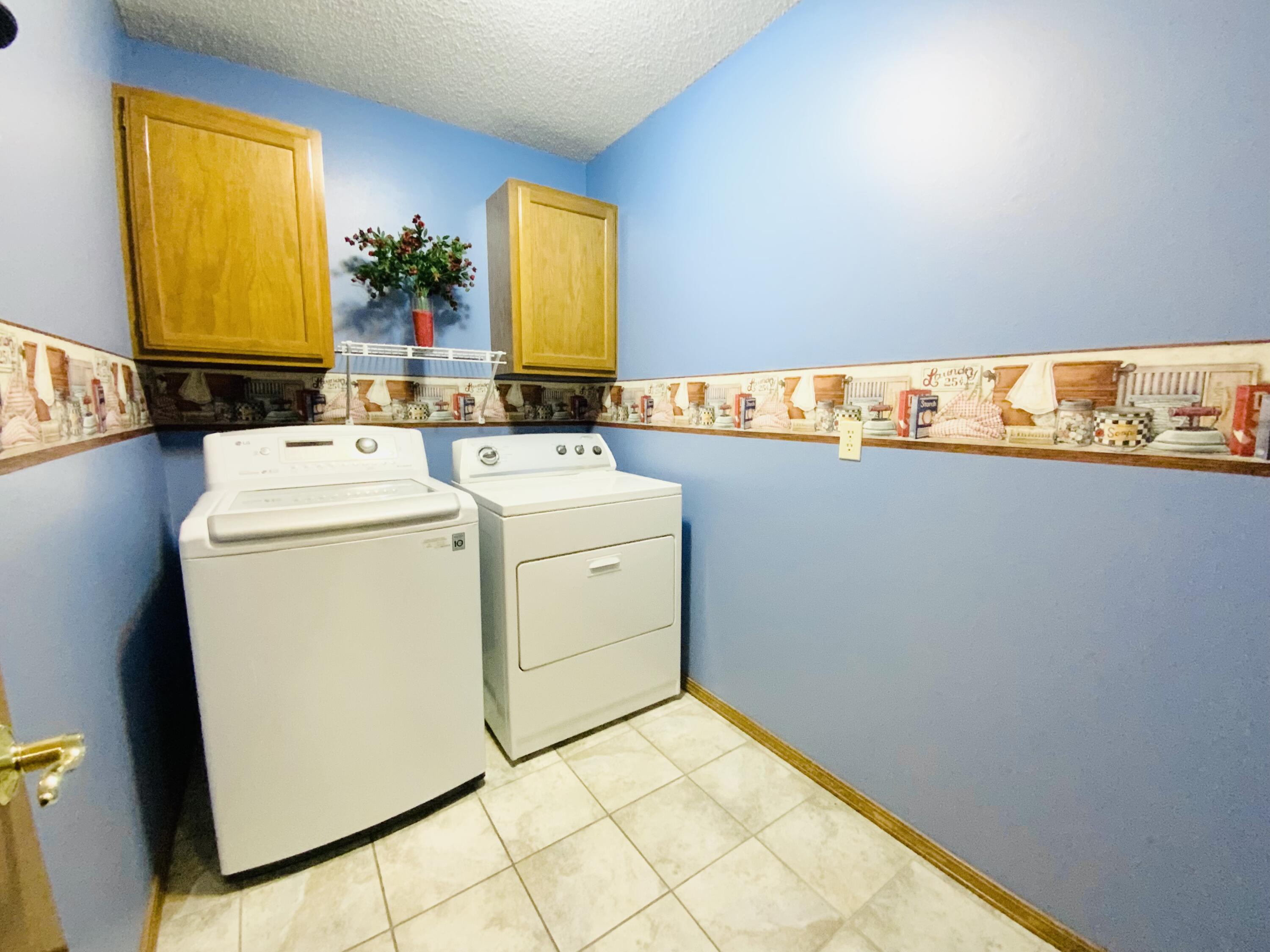 540 South Hickory Drive Property Photo 15