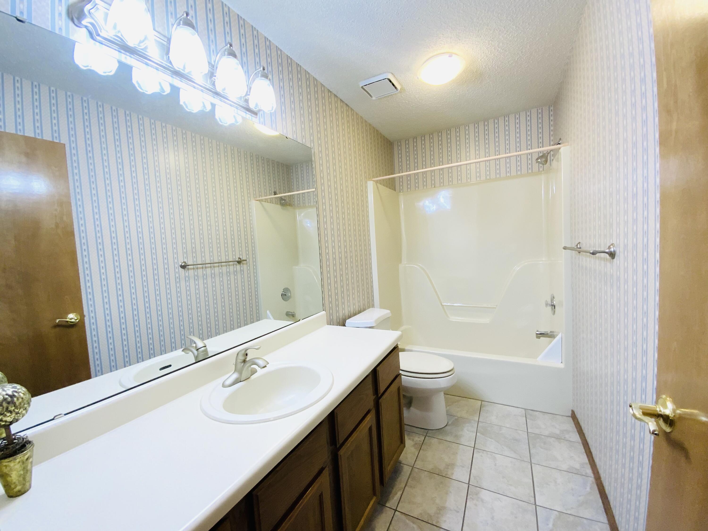 540 South Hickory Drive Property Photo 18