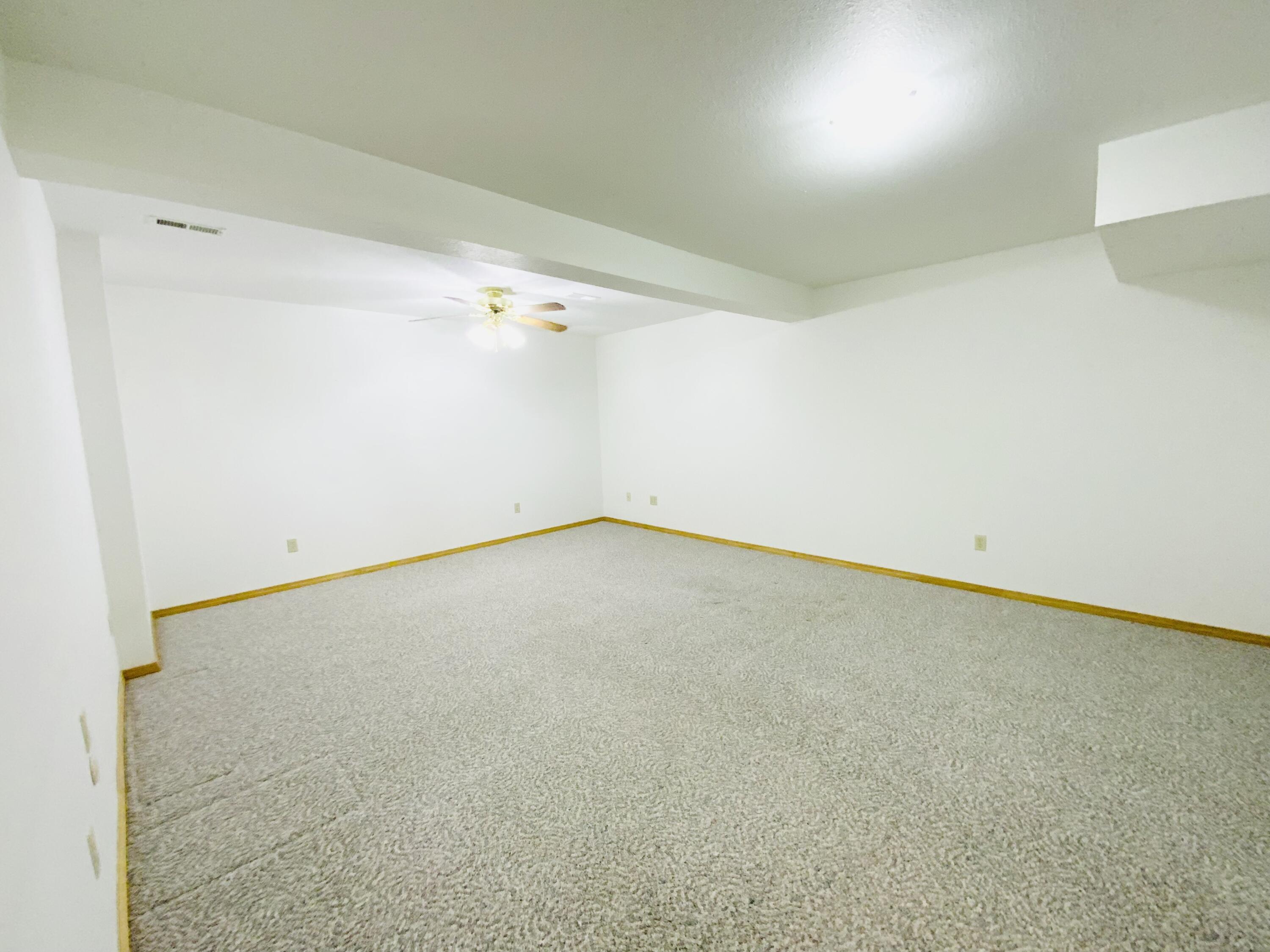 540 South Hickory Drive Property Photo 24