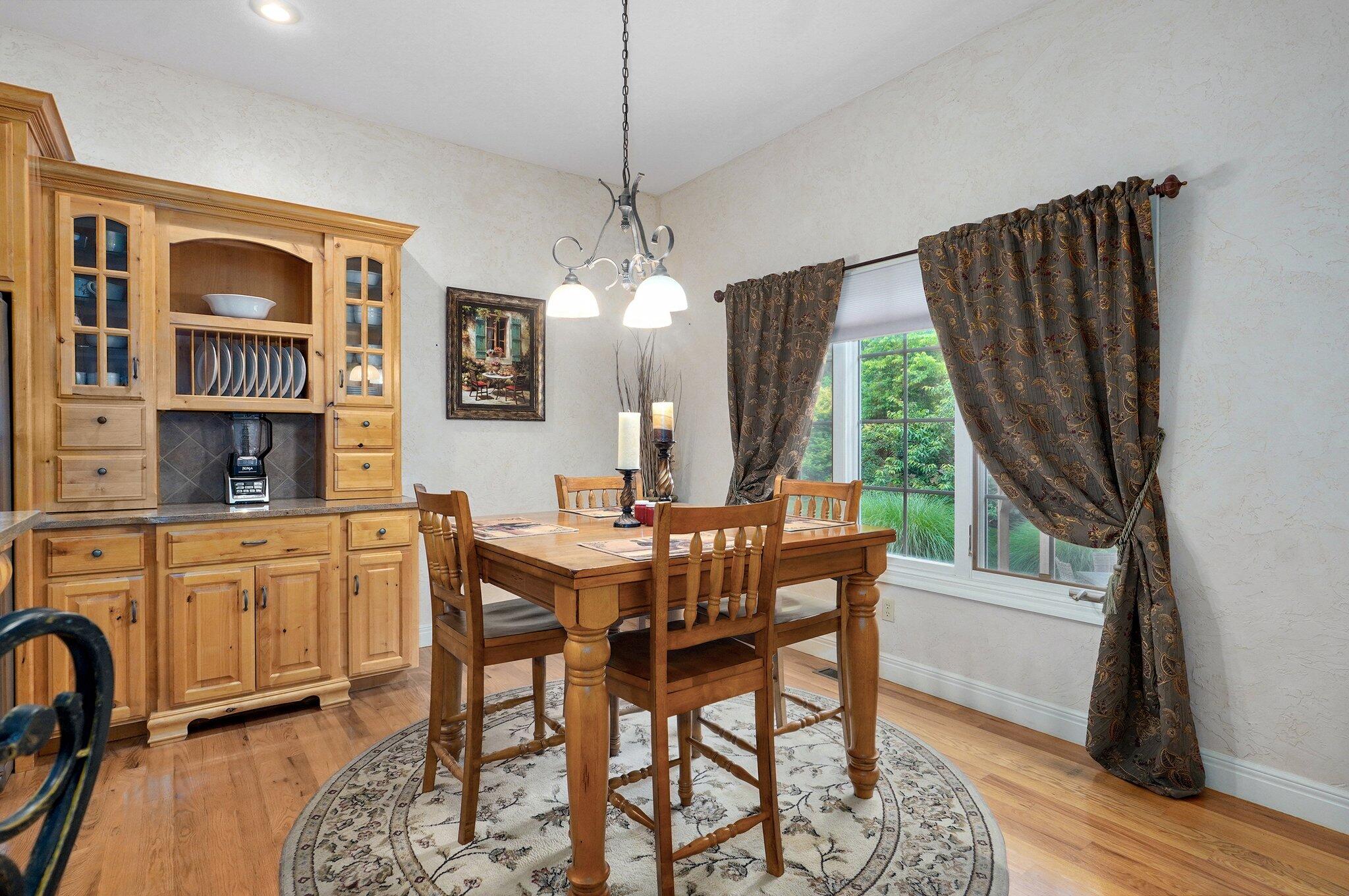 3954 East Wilshire Street Property Photo 16