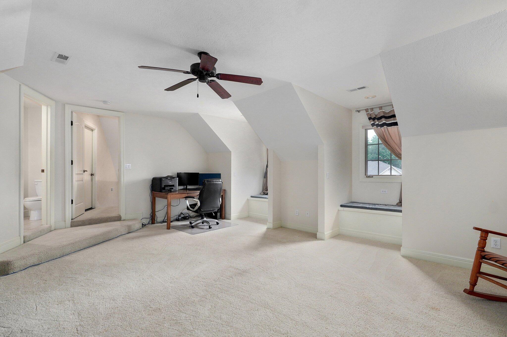 3954 East Wilshire Street Property Photo 33