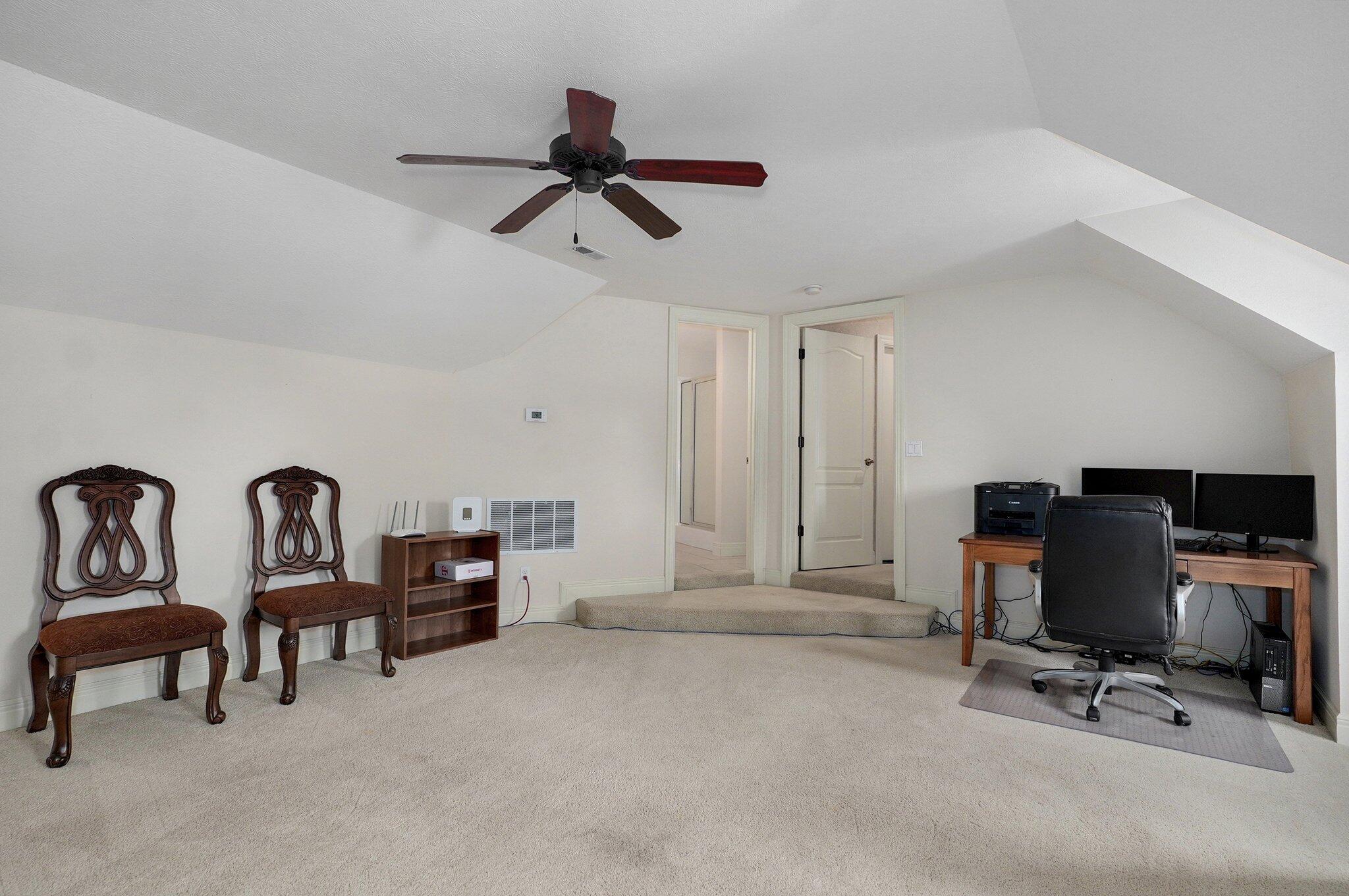 3954 East Wilshire Street Property Photo 35